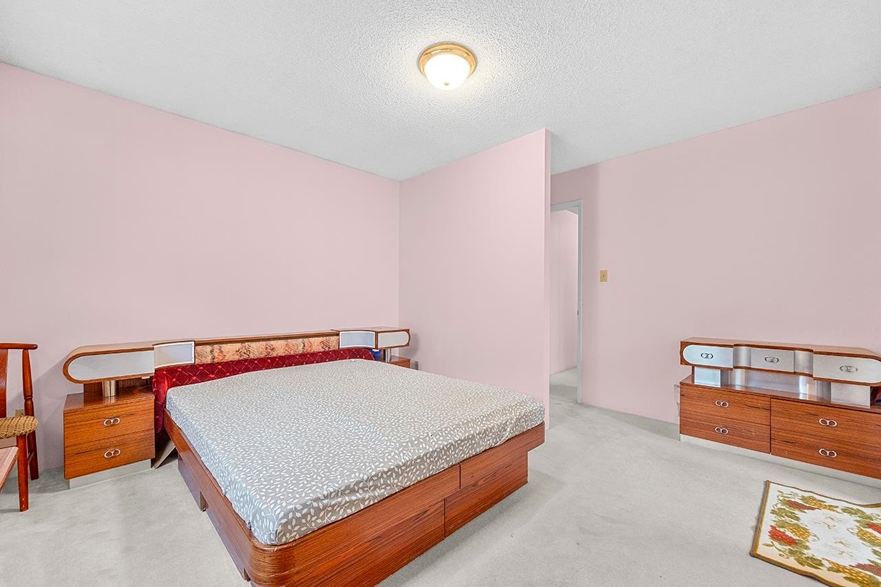 919 39Th Avenue E, Vancouver, BC