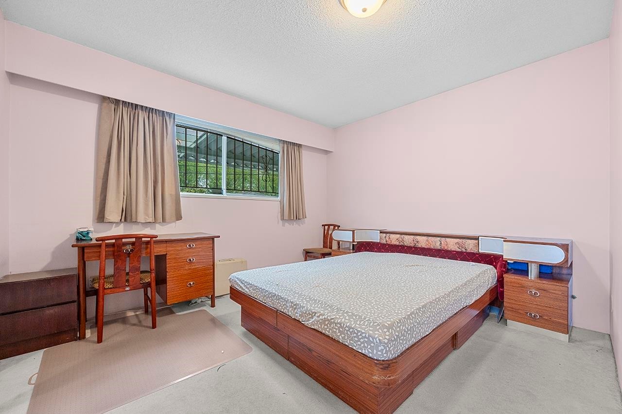 919 39Th Avenue E, Vancouver, BC