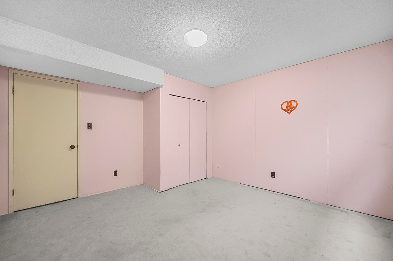 919 39Th Avenue E, Vancouver, BC