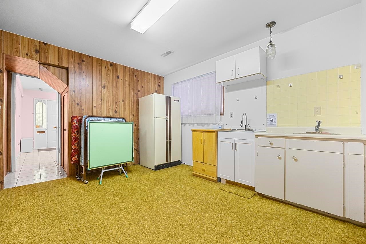 919 39Th Avenue E, Vancouver, BC