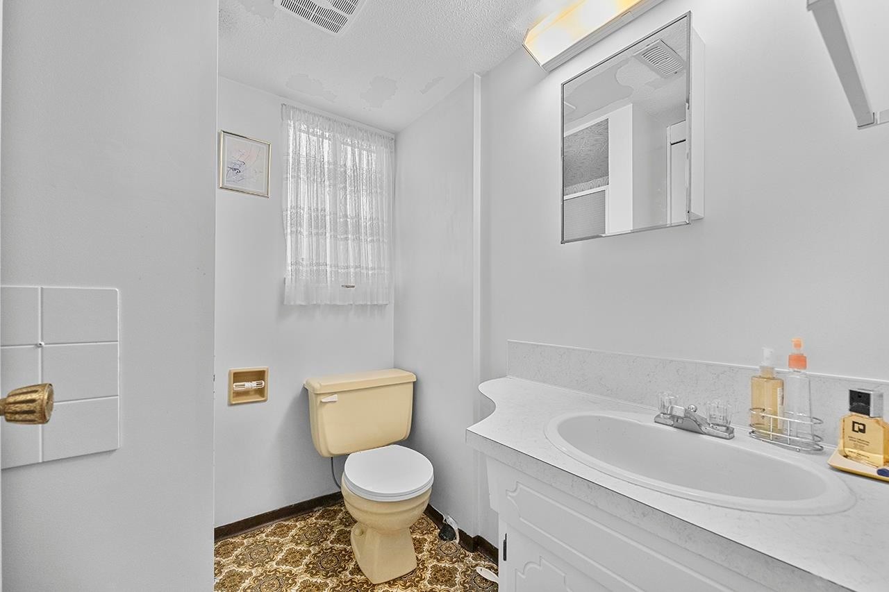 919 39Th Avenue E, Vancouver, BC