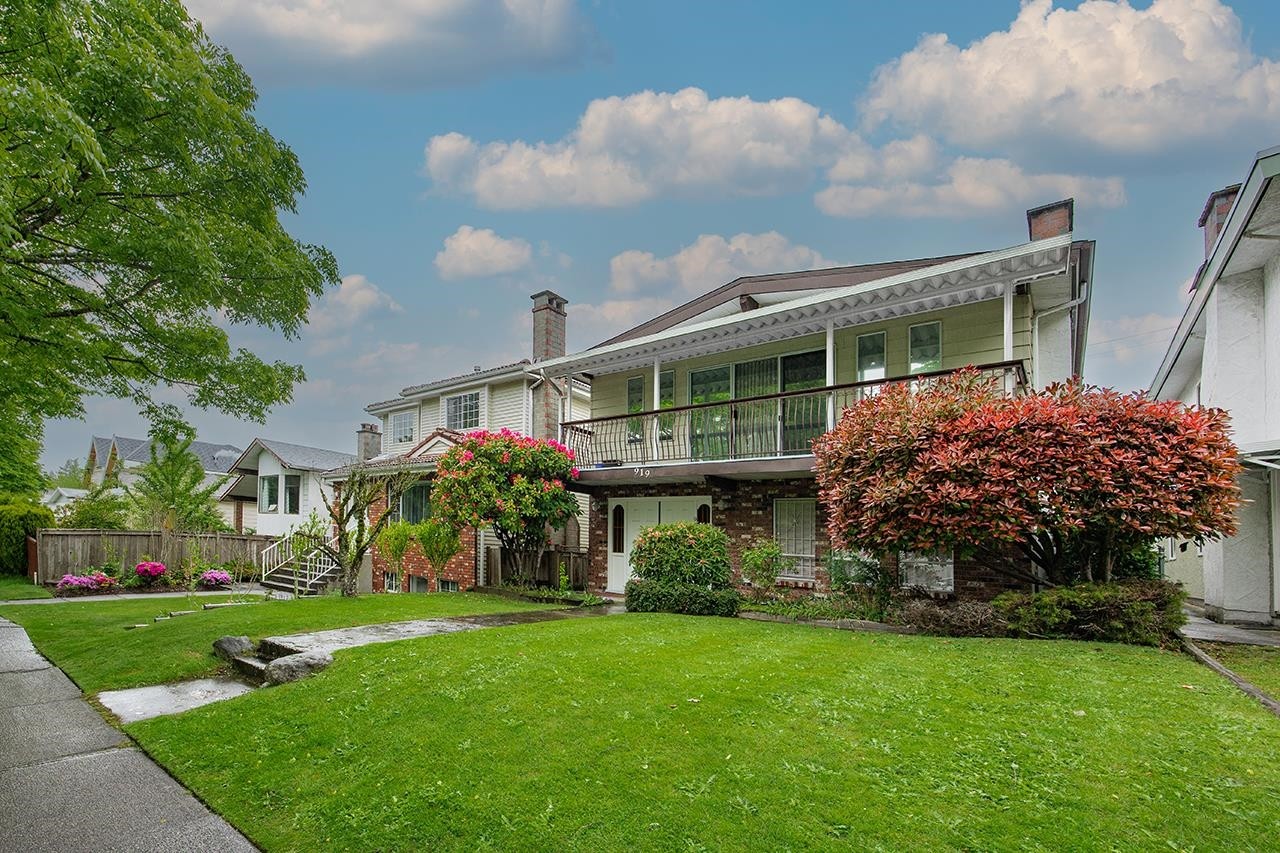 919 39Th Avenue E, Vancouver, BC