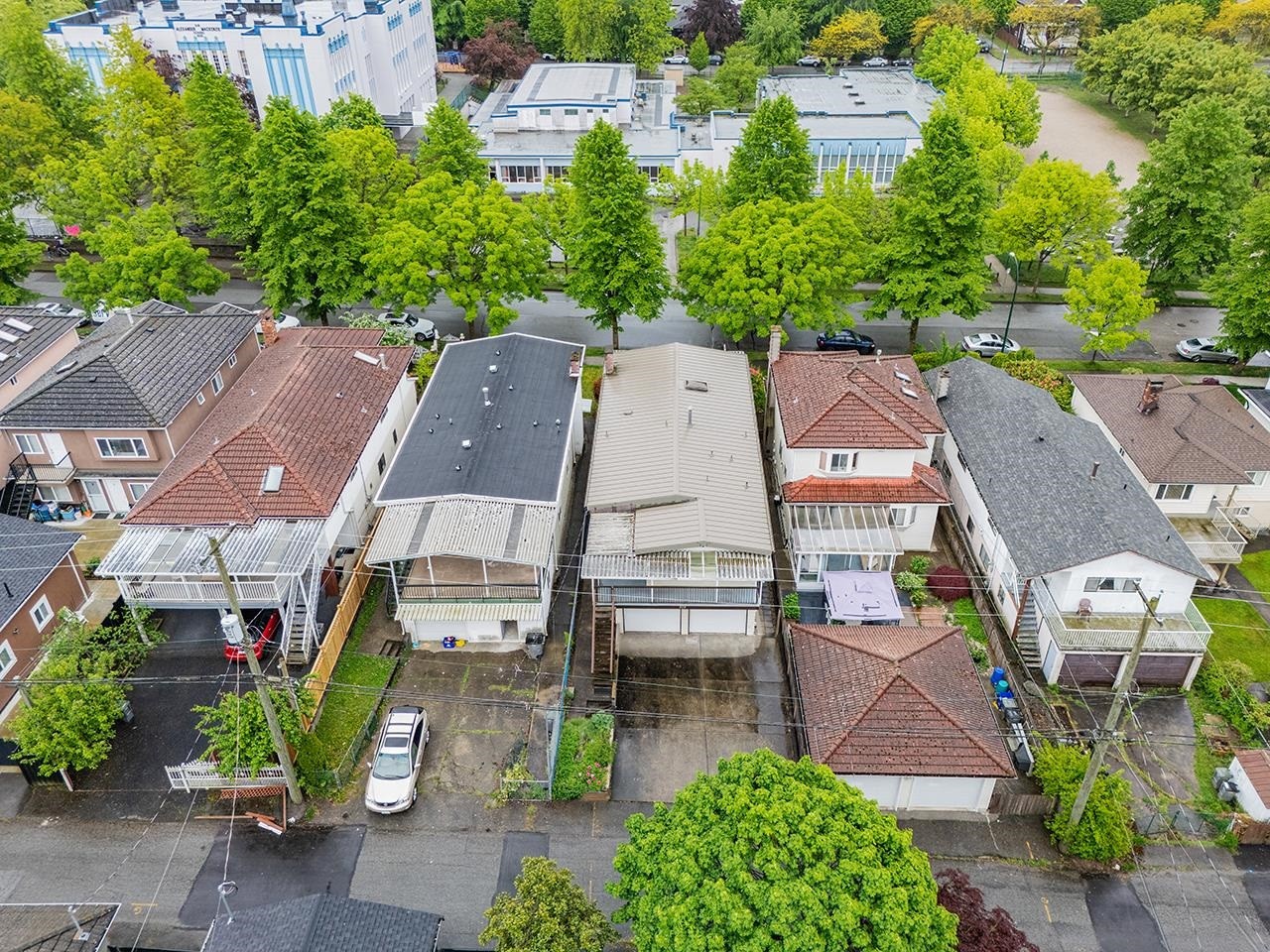 919 39Th Avenue E, Vancouver, BC