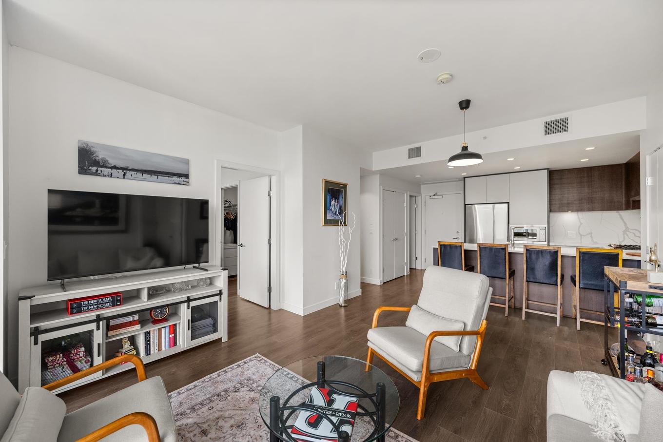 4102-567 Clarke Road, Coquitlam, BC