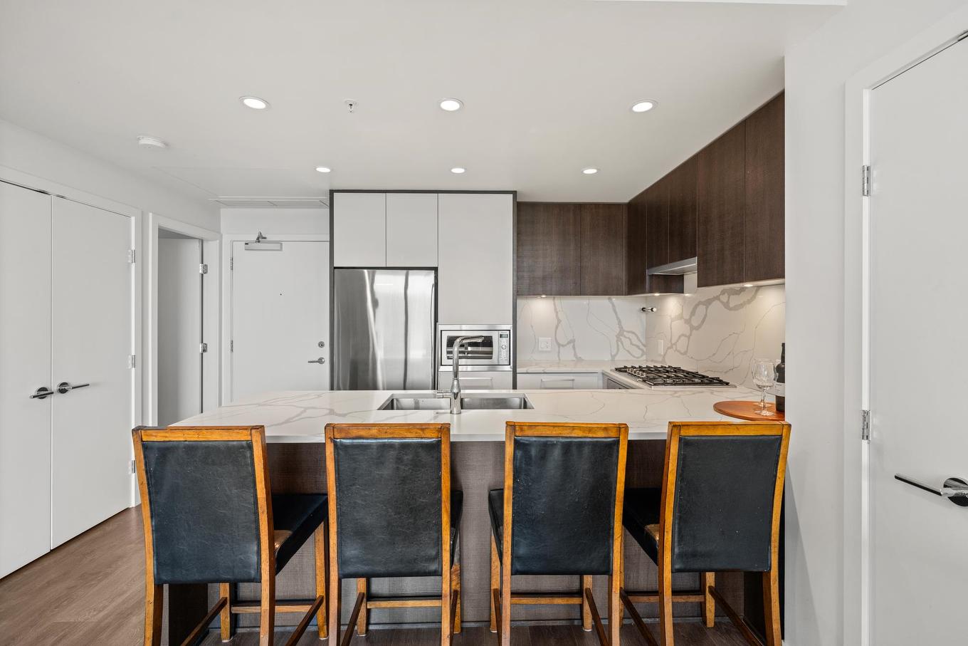 4102-567 Clarke Road, Coquitlam, BC