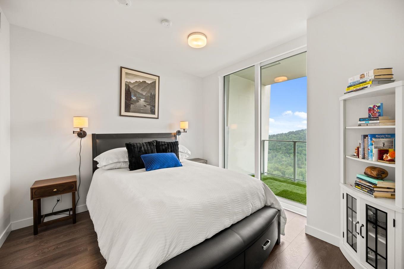 4102-567 Clarke Road, Coquitlam, BC