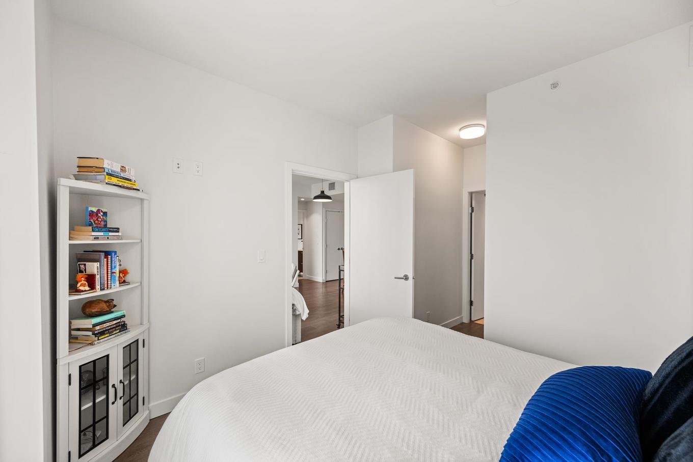 4102-567 Clarke Road, Coquitlam, BC