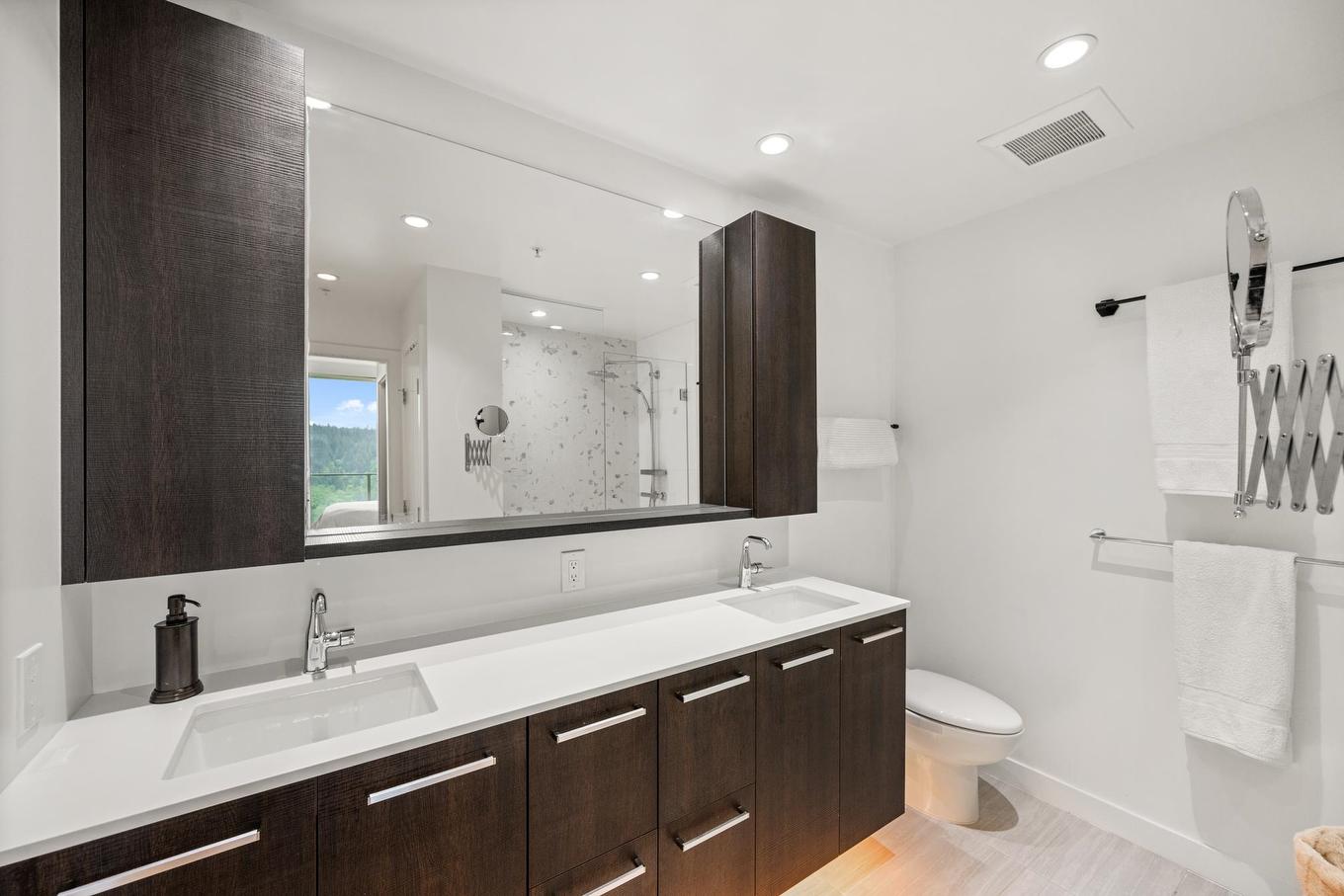 4102-567 Clarke Road, Coquitlam, BC