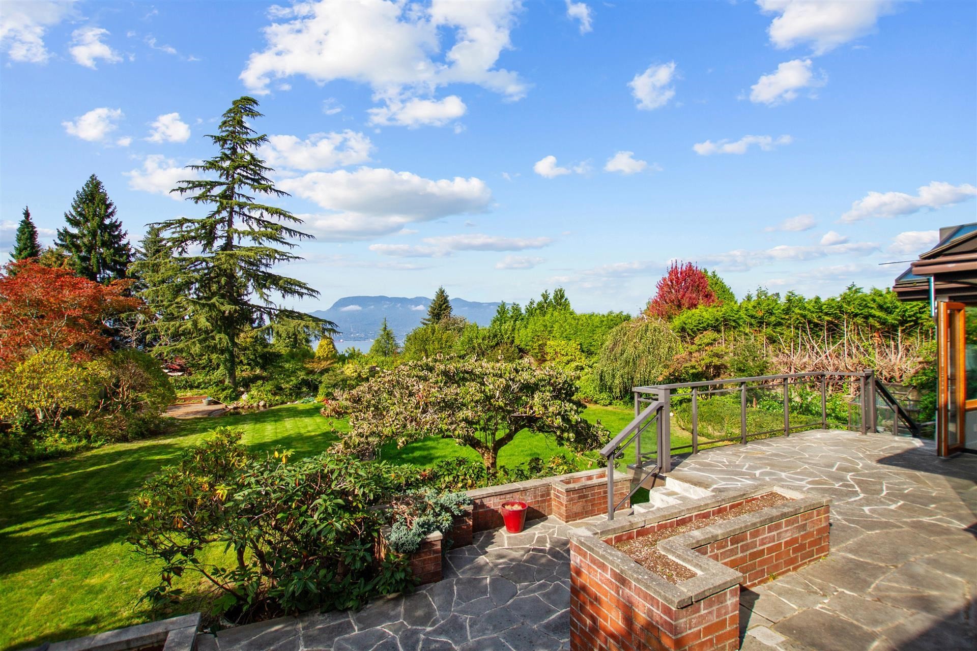 5687 Chancellor Boulevard, Vancouver, BC