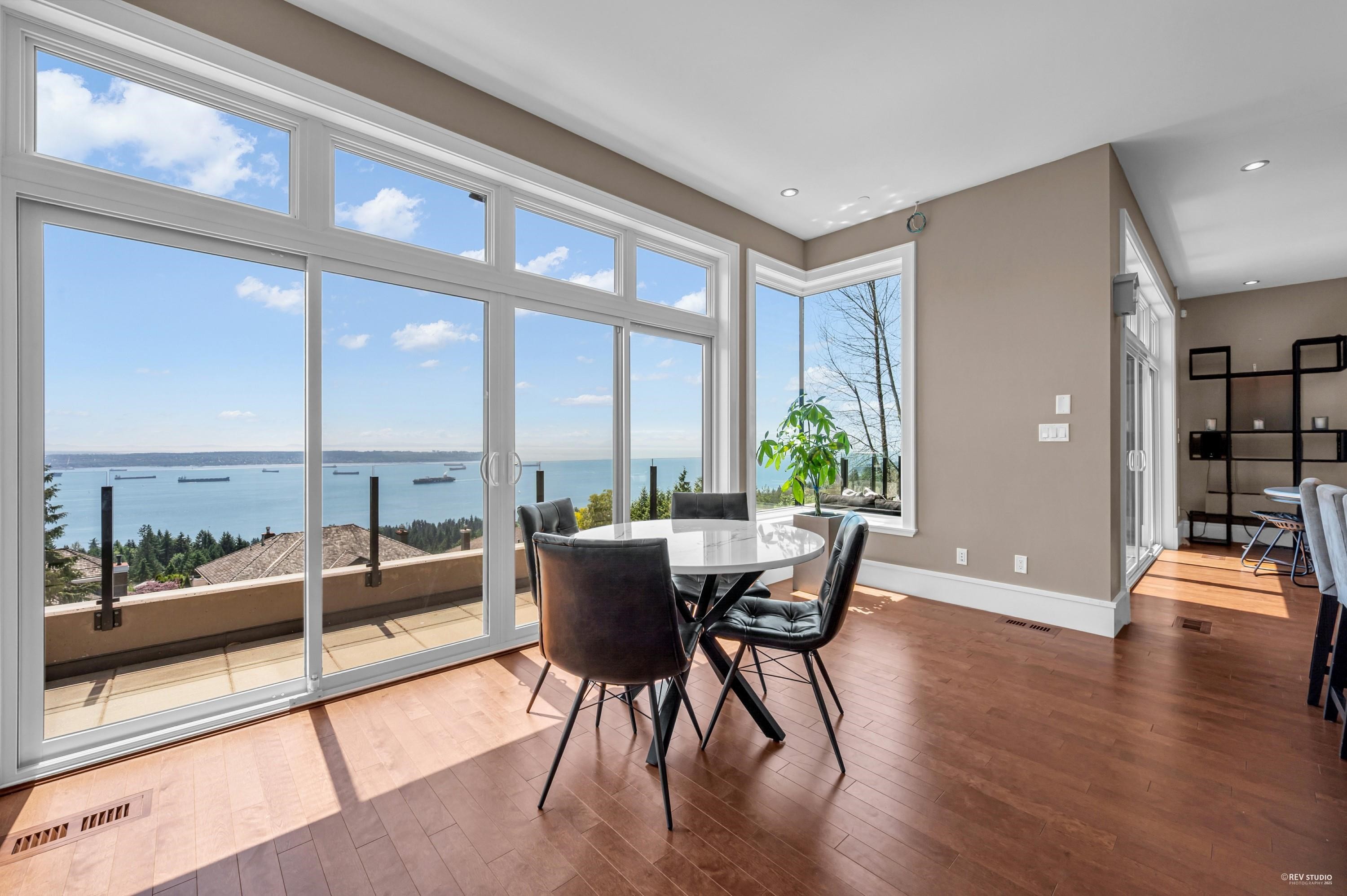 2705 Highview Place, West Vancouver, BC