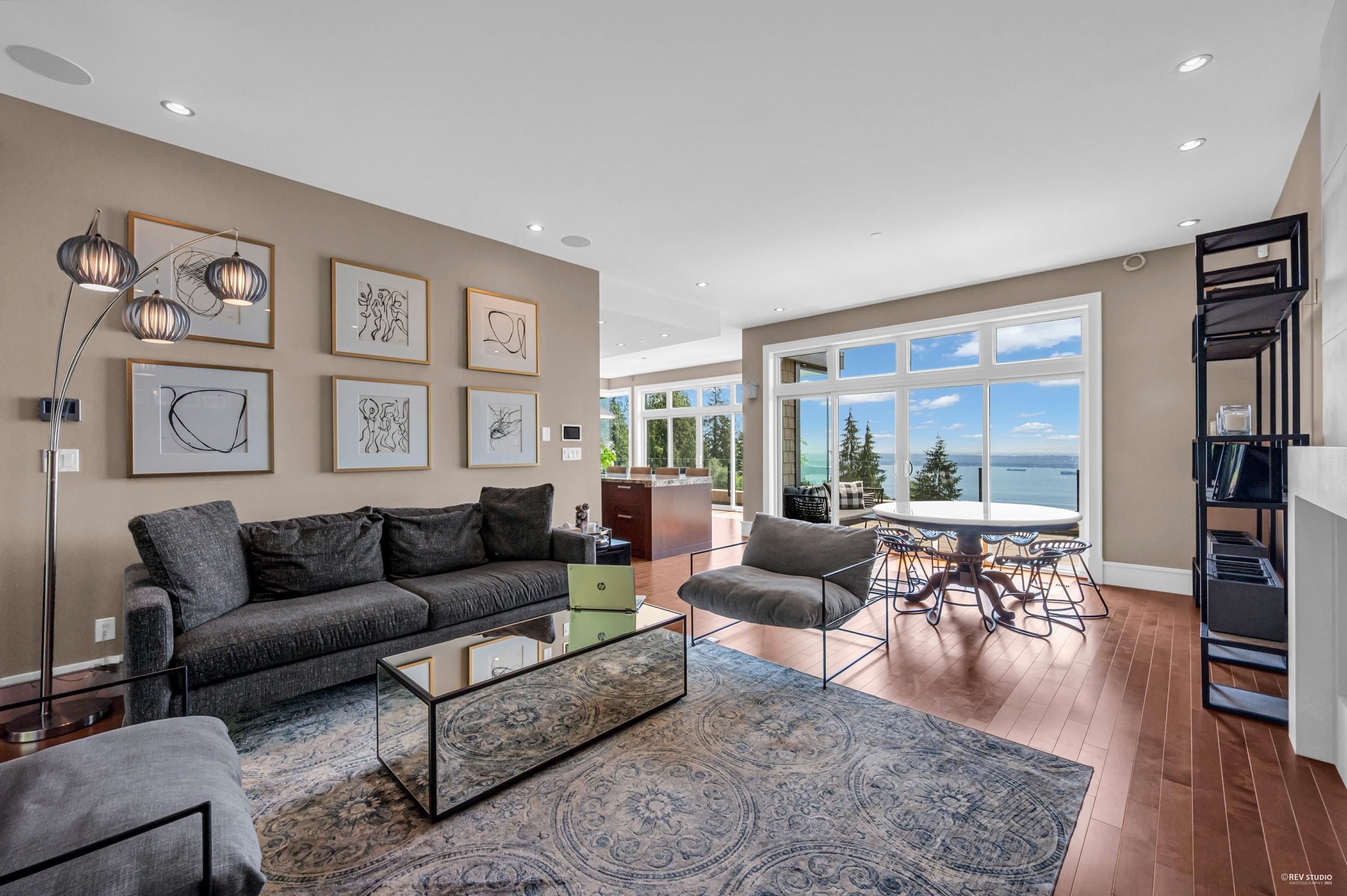 2705 Highview Place, West Vancouver, BC