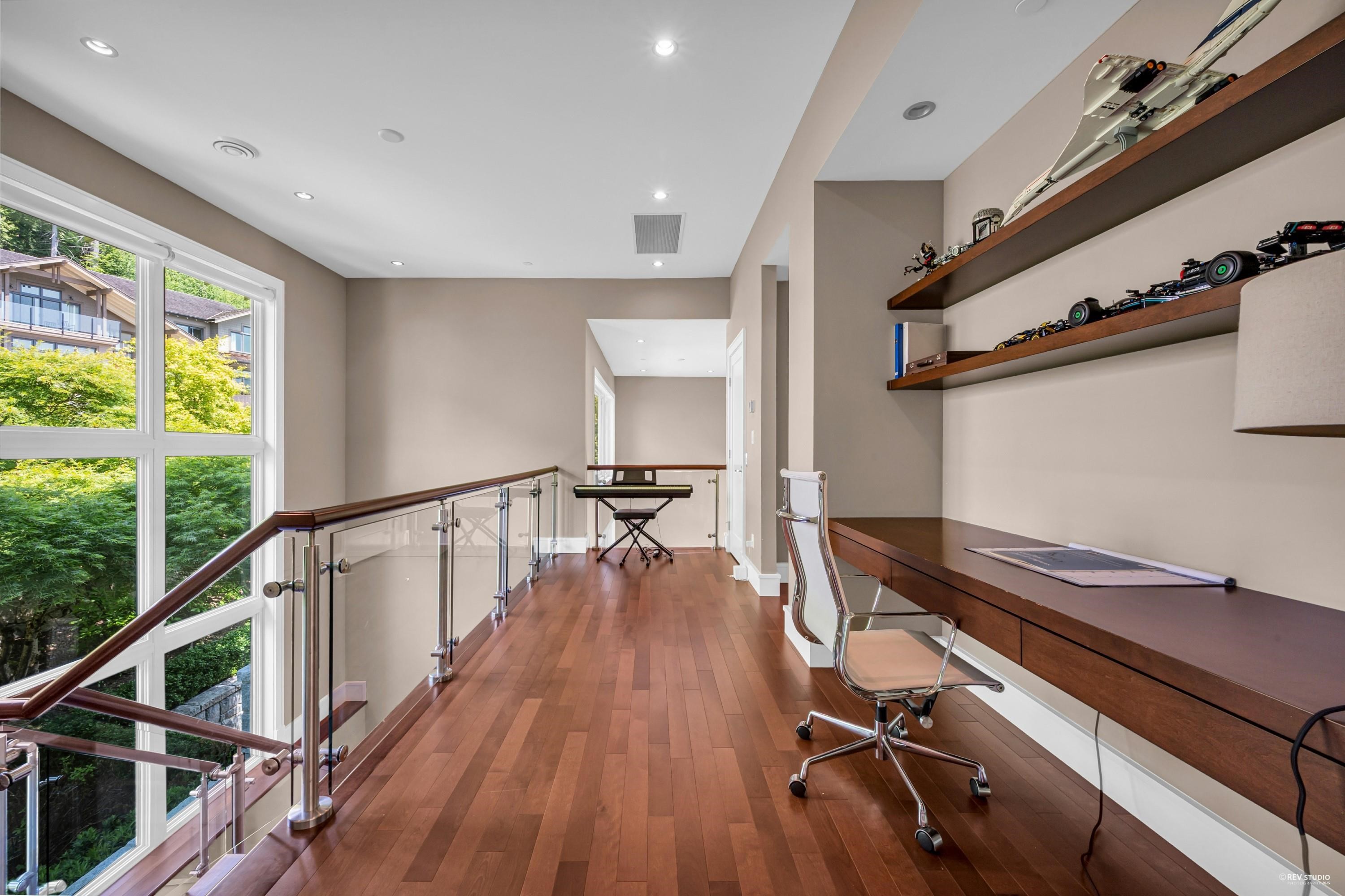 2705 Highview Place, West Vancouver, BC