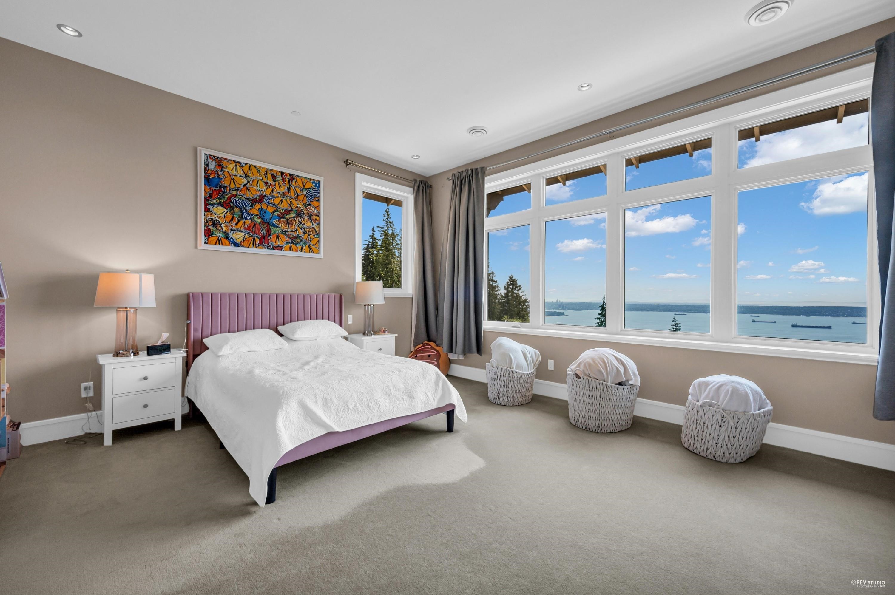 2705 Highview Place, West Vancouver, BC
