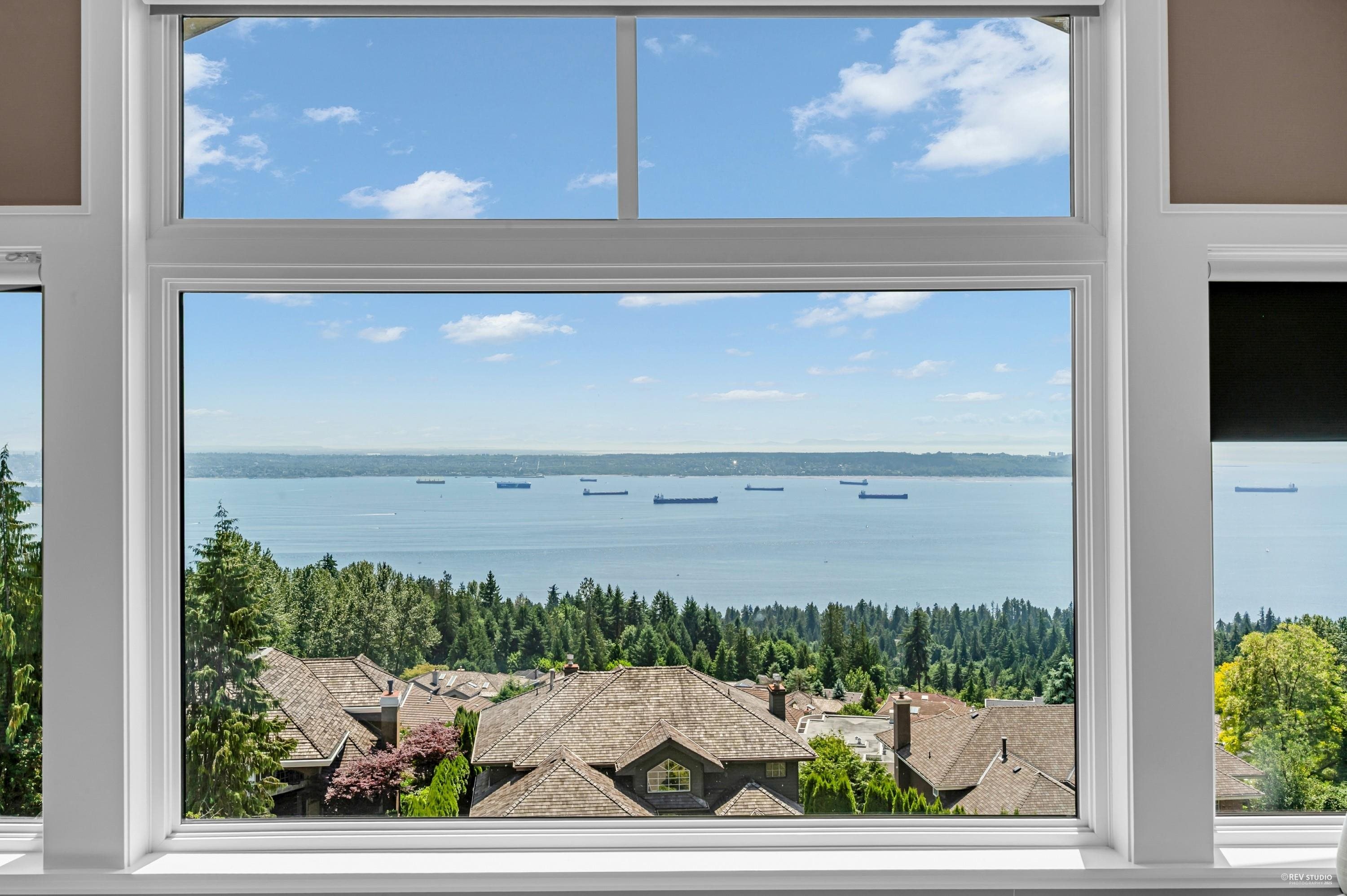 2705 Highview Place, West Vancouver, BC