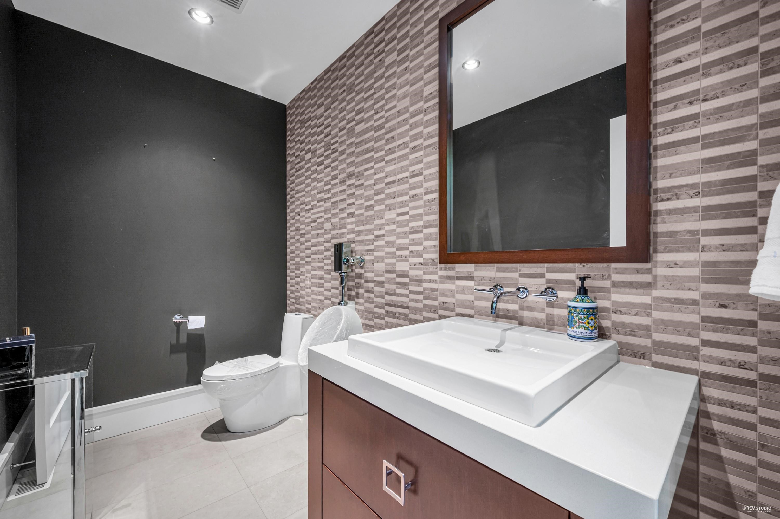 2705 Highview Place, West Vancouver, BC