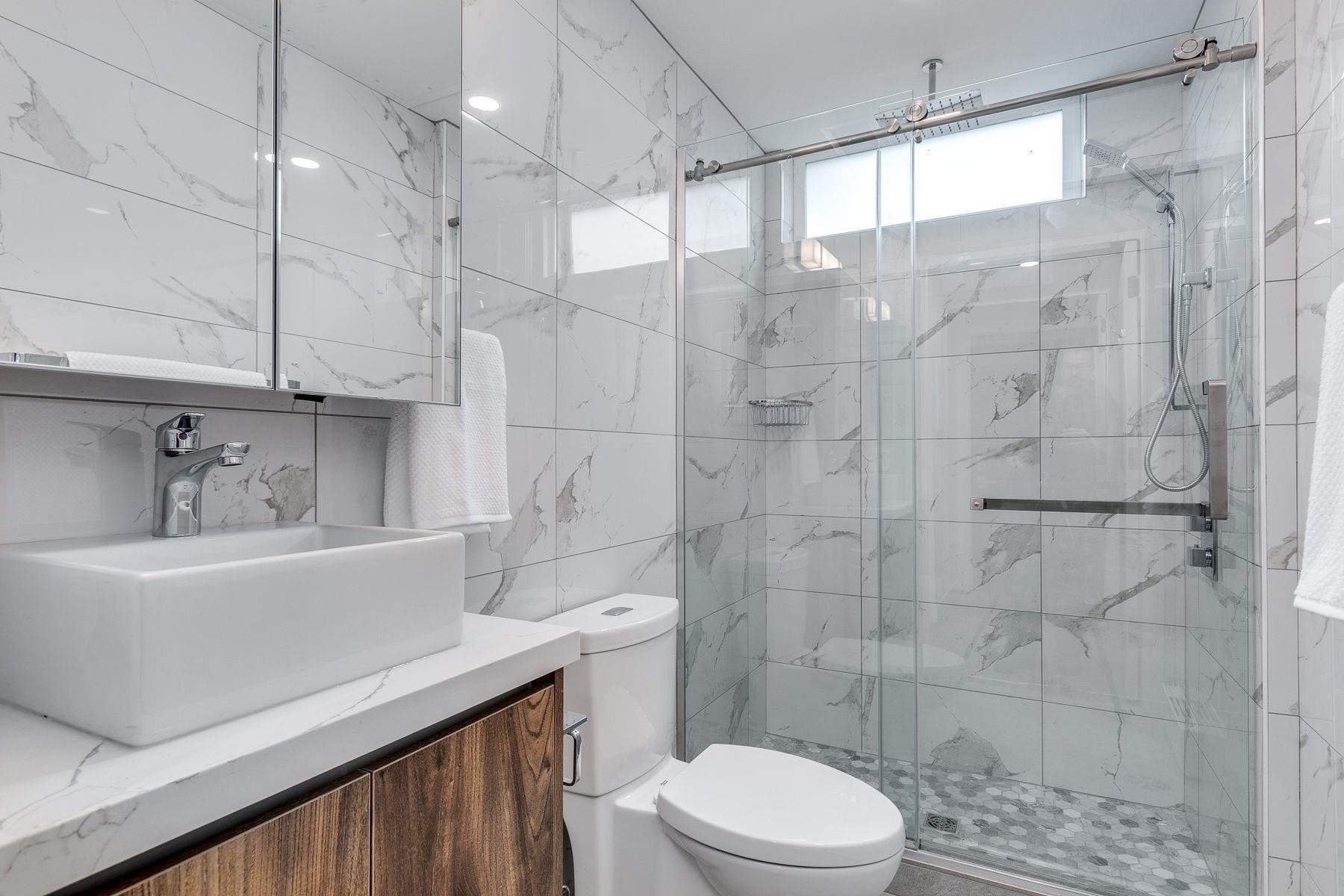 203-1170 Barclay Street, Vancouver, BC