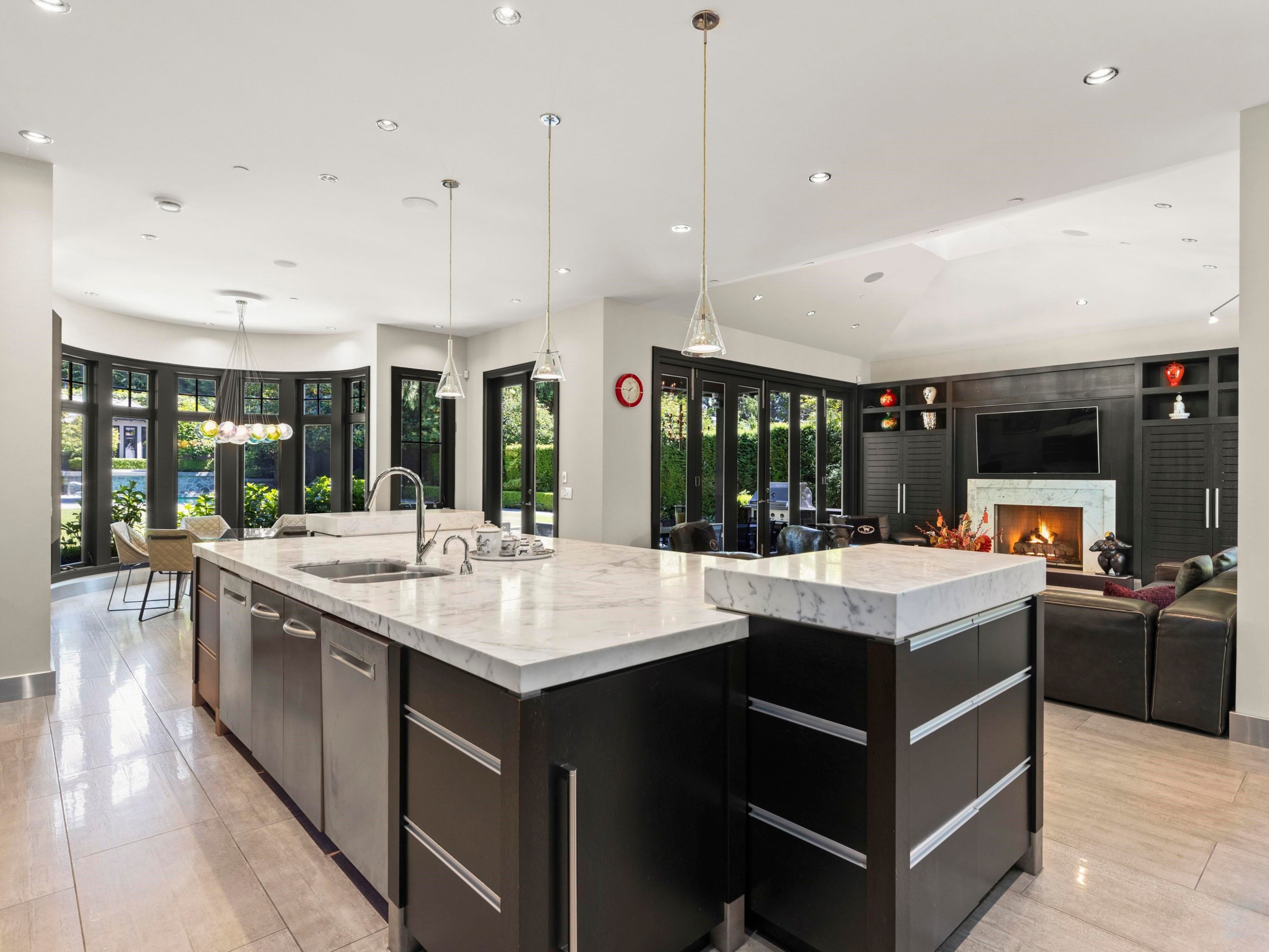 6448 Macdonald Street, Vancouver, BC