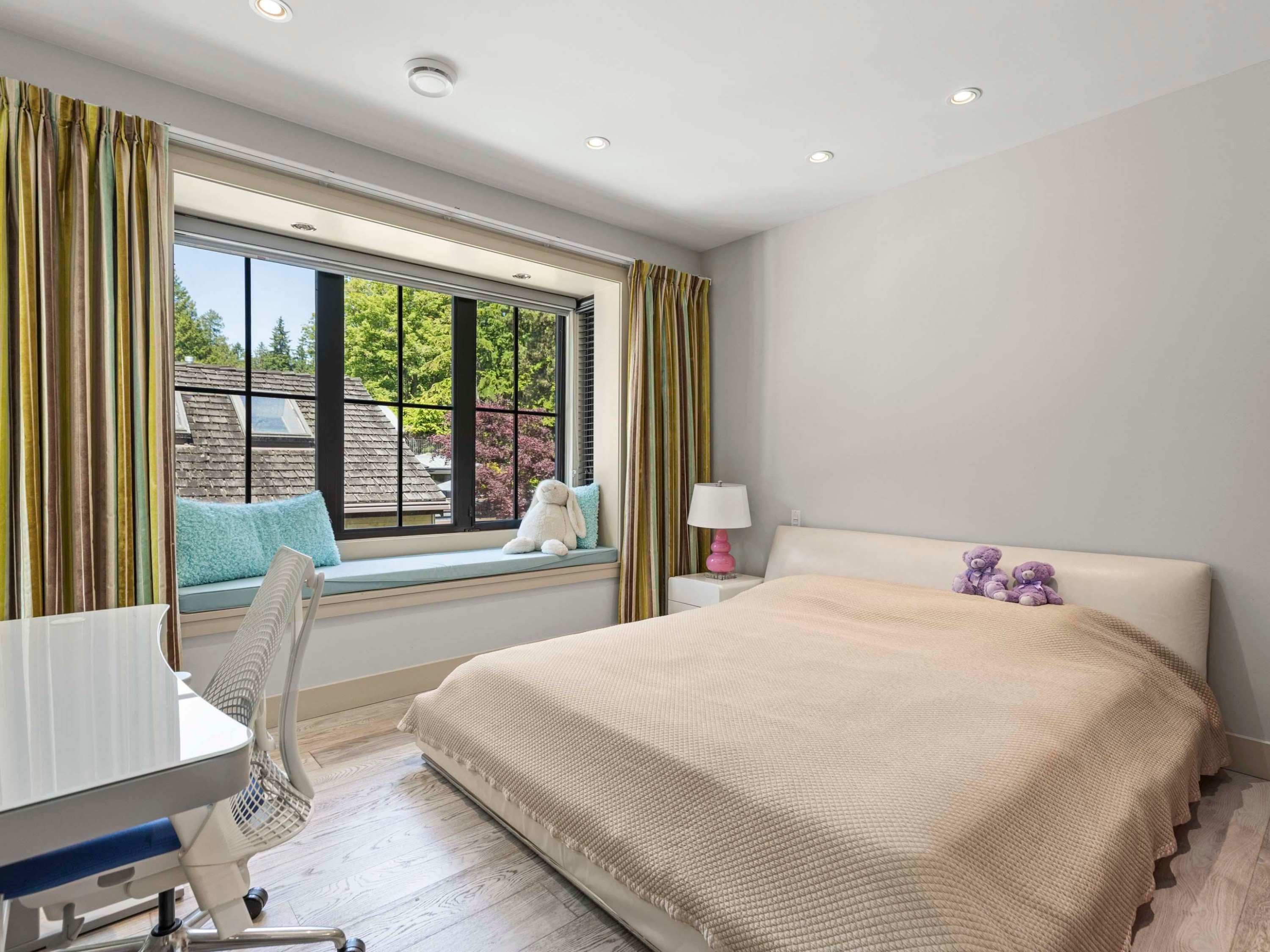 6448 Macdonald Street, Vancouver, BC