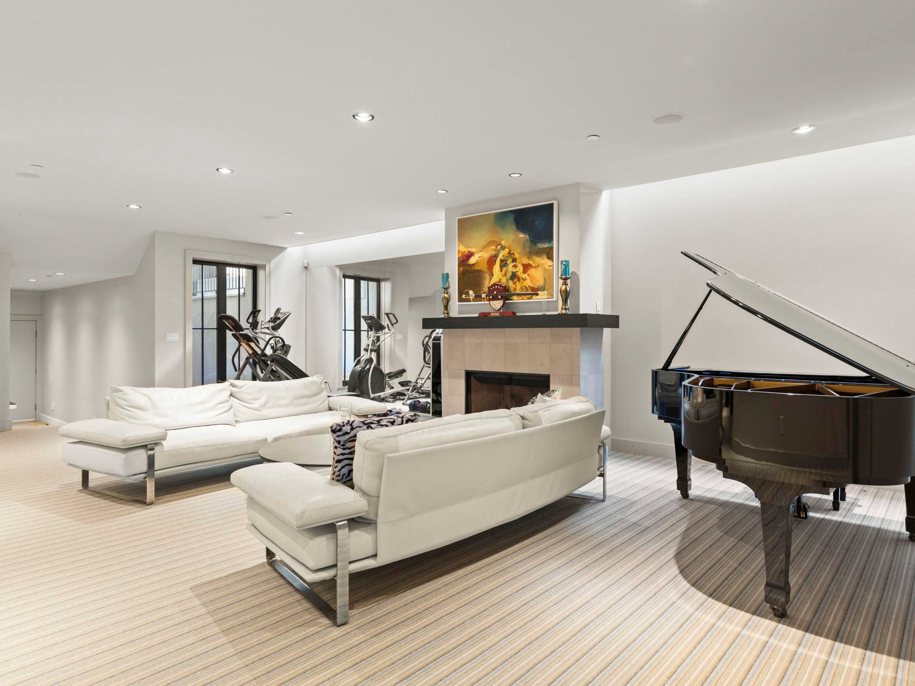 6448 Macdonald Street, Vancouver, BC