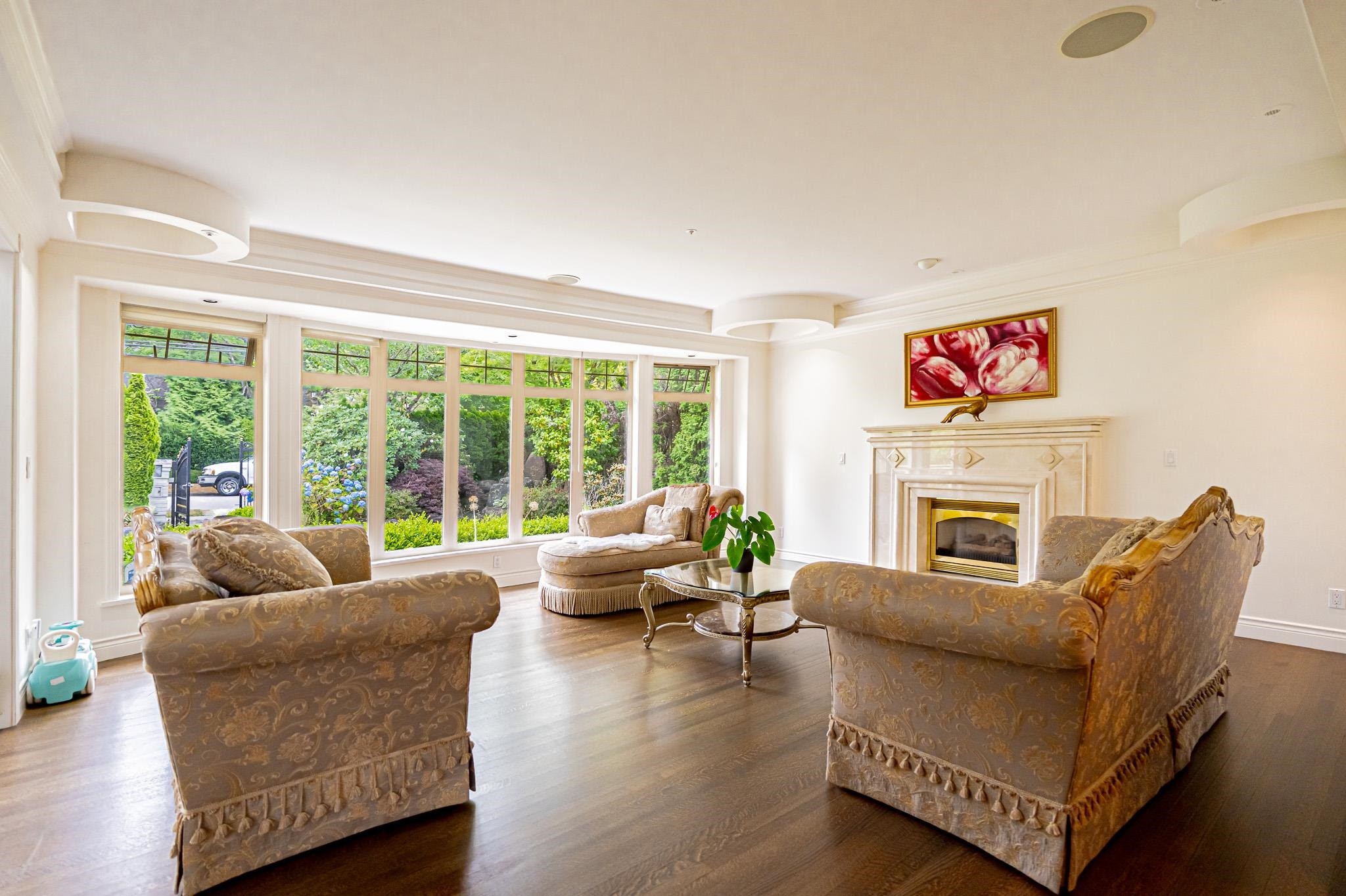 6879 Arbutus Street, Vancouver, BC