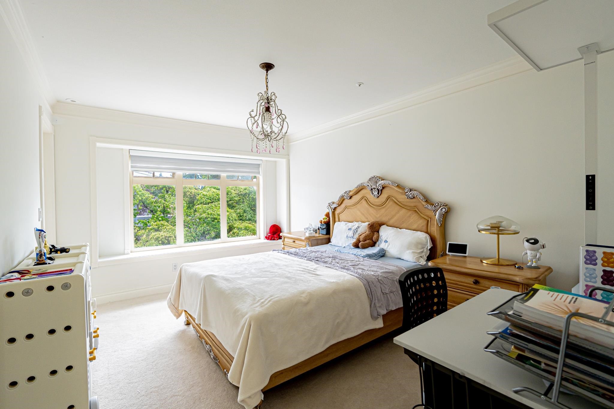 6879 Arbutus Street, Vancouver, BC