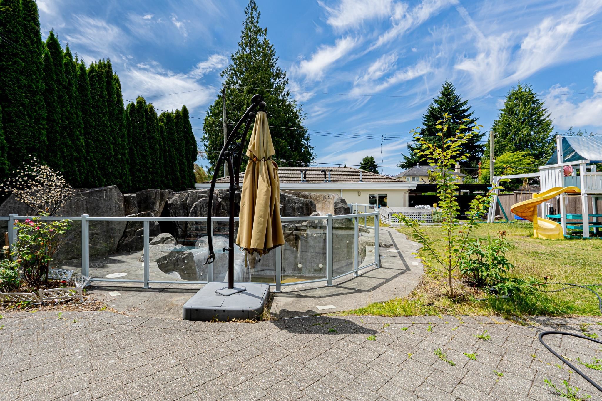 6879 Arbutus Street, Vancouver, BC