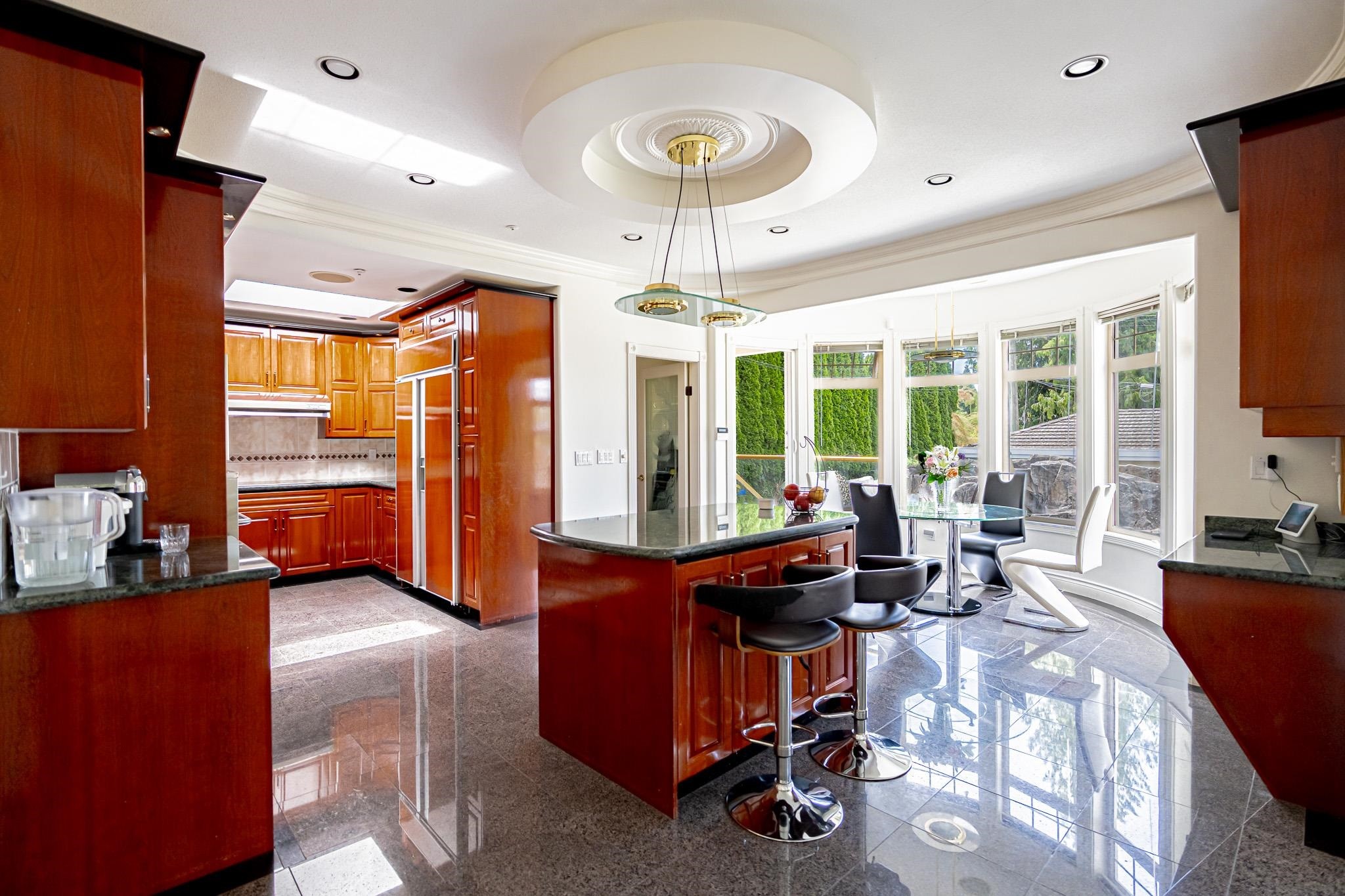 6879 Arbutus Street, Vancouver, BC