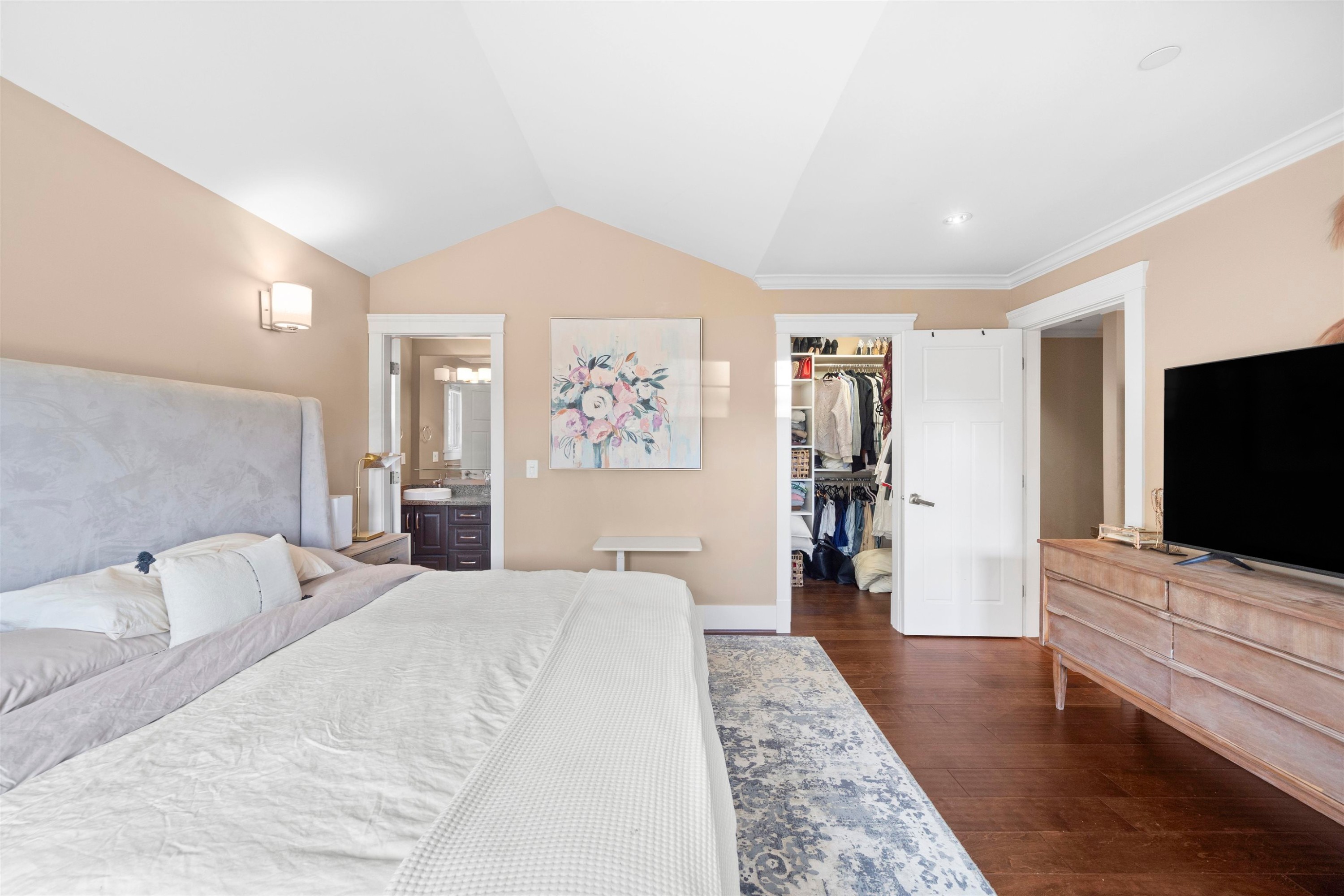 2575 7Th Avenue W, Vancouver, BC