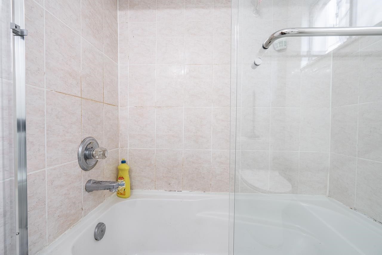 882 63Rd Avenue E, Vancouver, BC