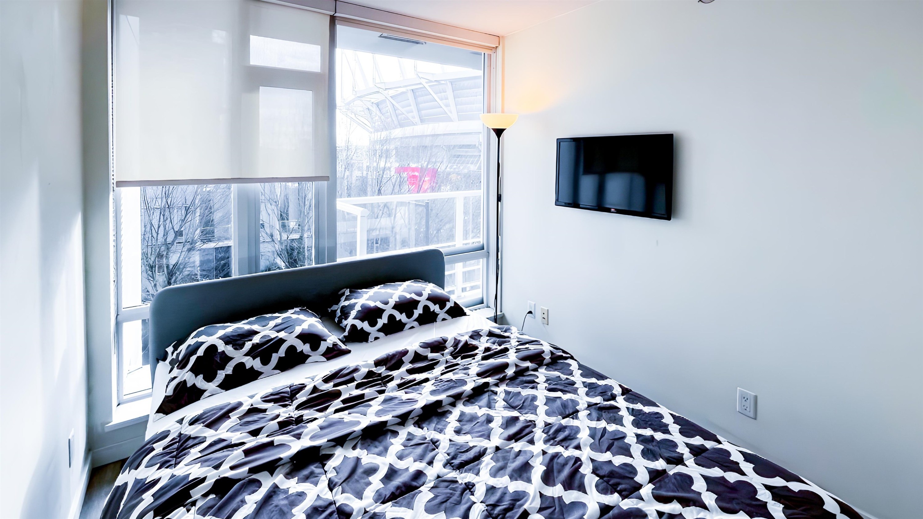 502-161 West Georgia St, Vancouver, BC