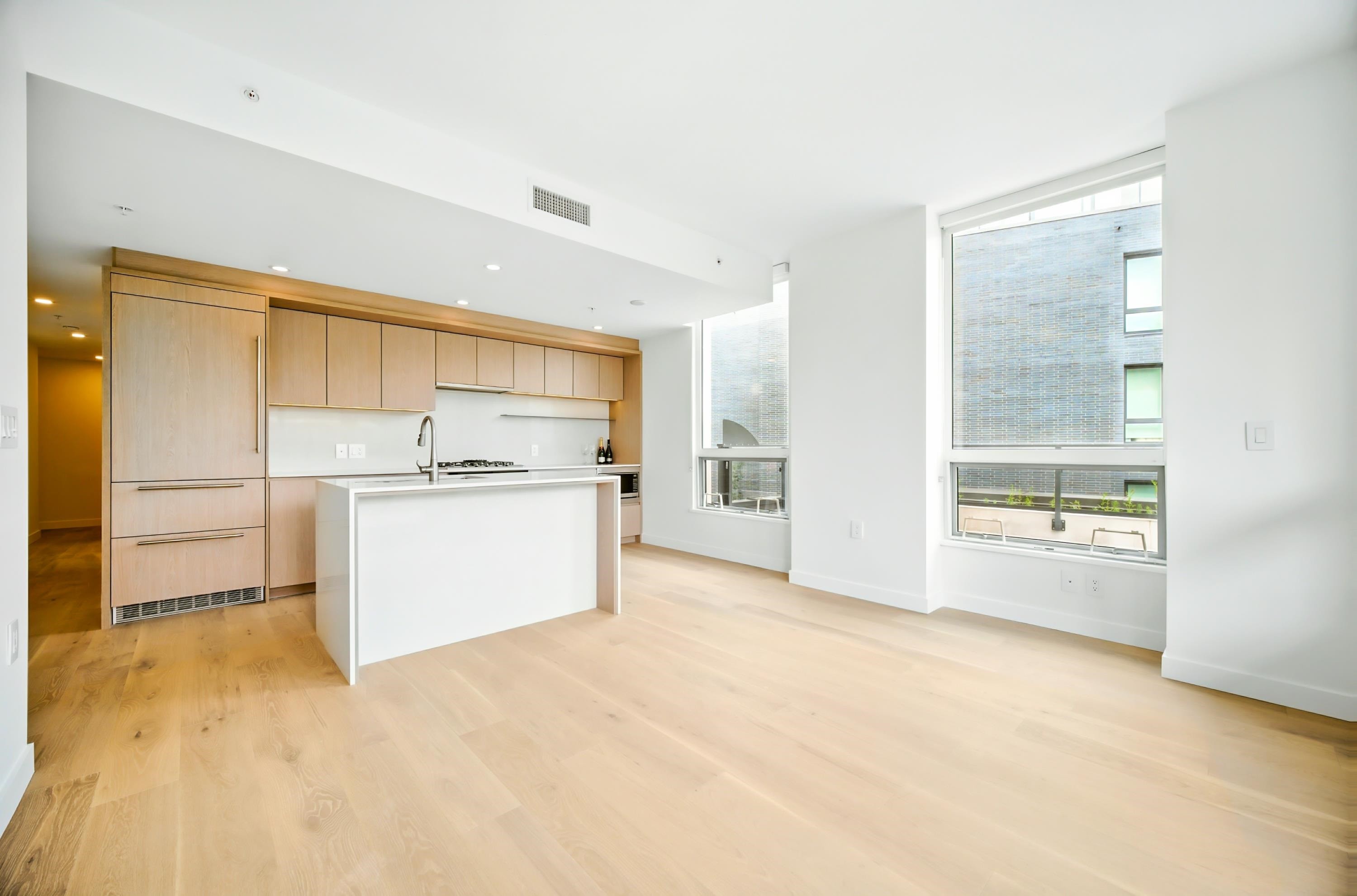 315-5212 Cambie Street, Vancouver, BC