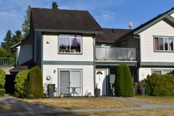 125-5711 Ebbtide Street Sechelt, BC V7Z 0J5