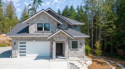1102 Largo Road Roberts Creek, BC V0N 2W2
