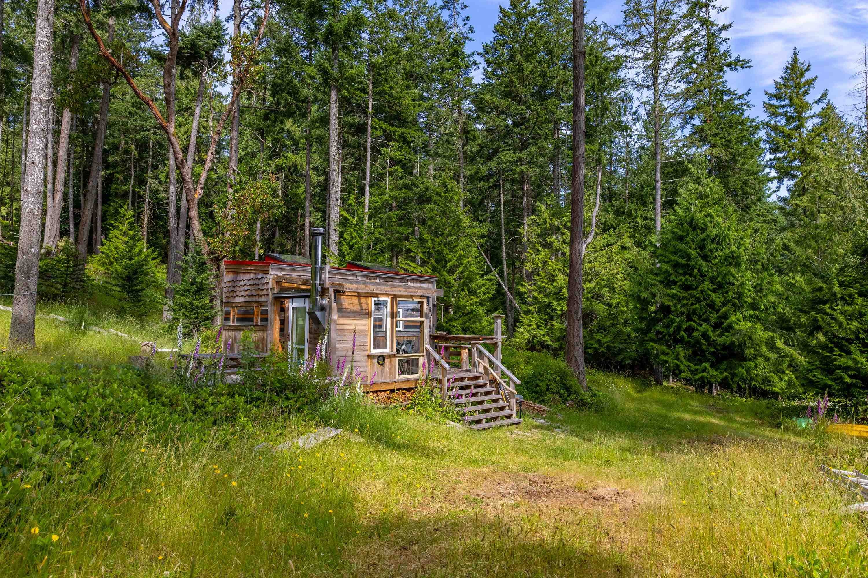 1-861 Bluff Road E, Galiano Island, BC