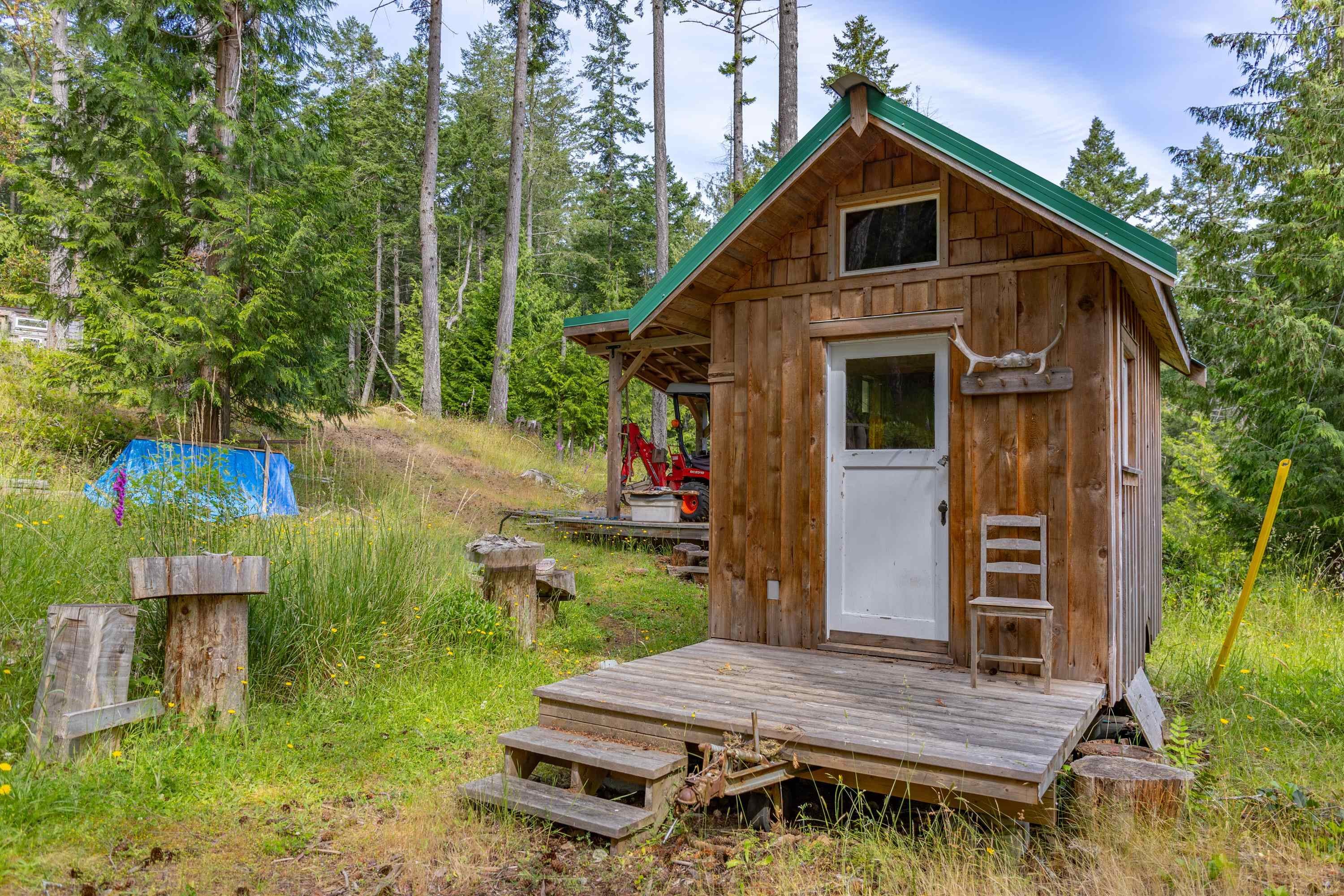 1-861 Bluff Road E, Galiano Island, BC