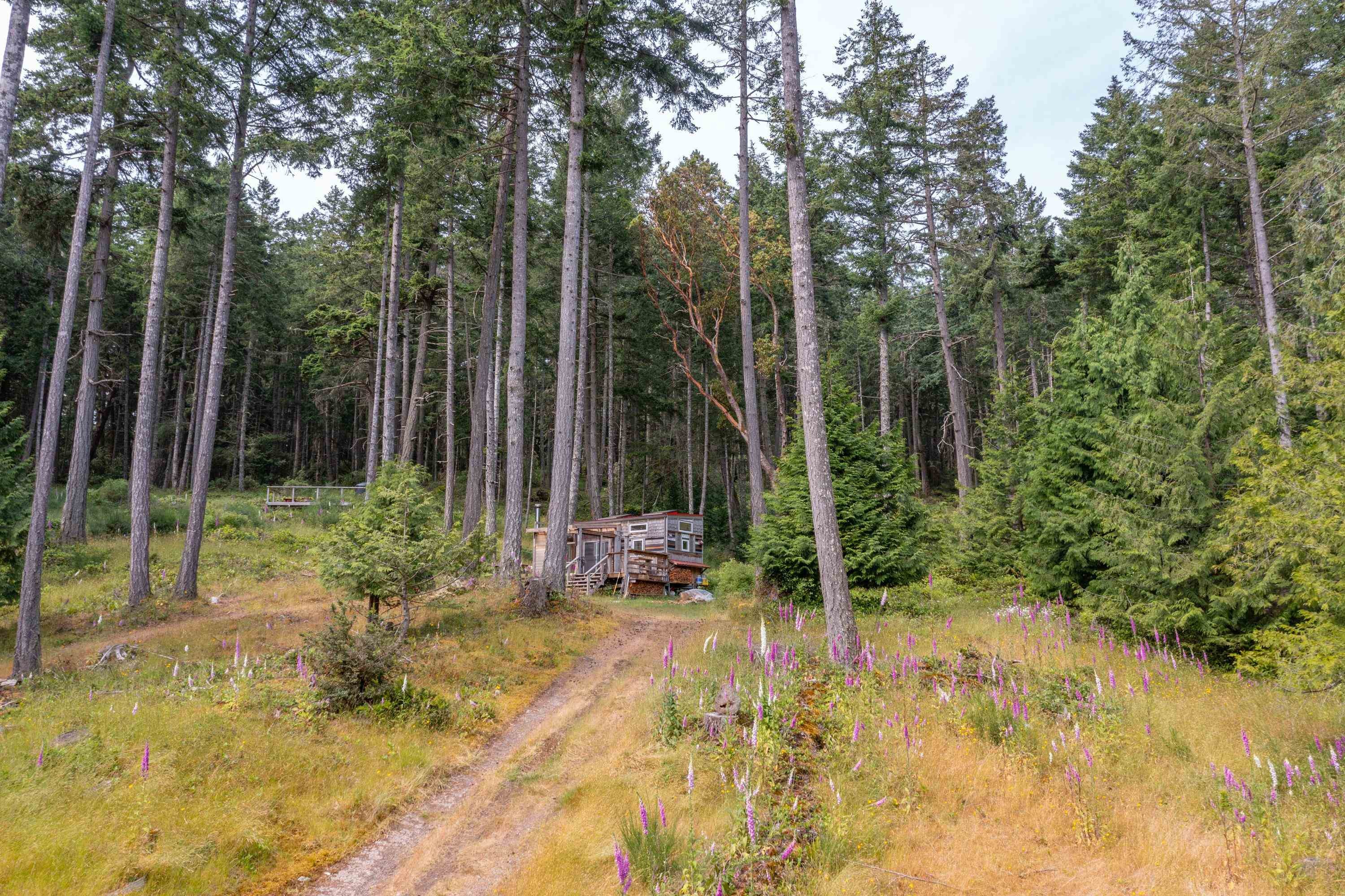 1-861 Bluff Road E, Galiano Island, BC