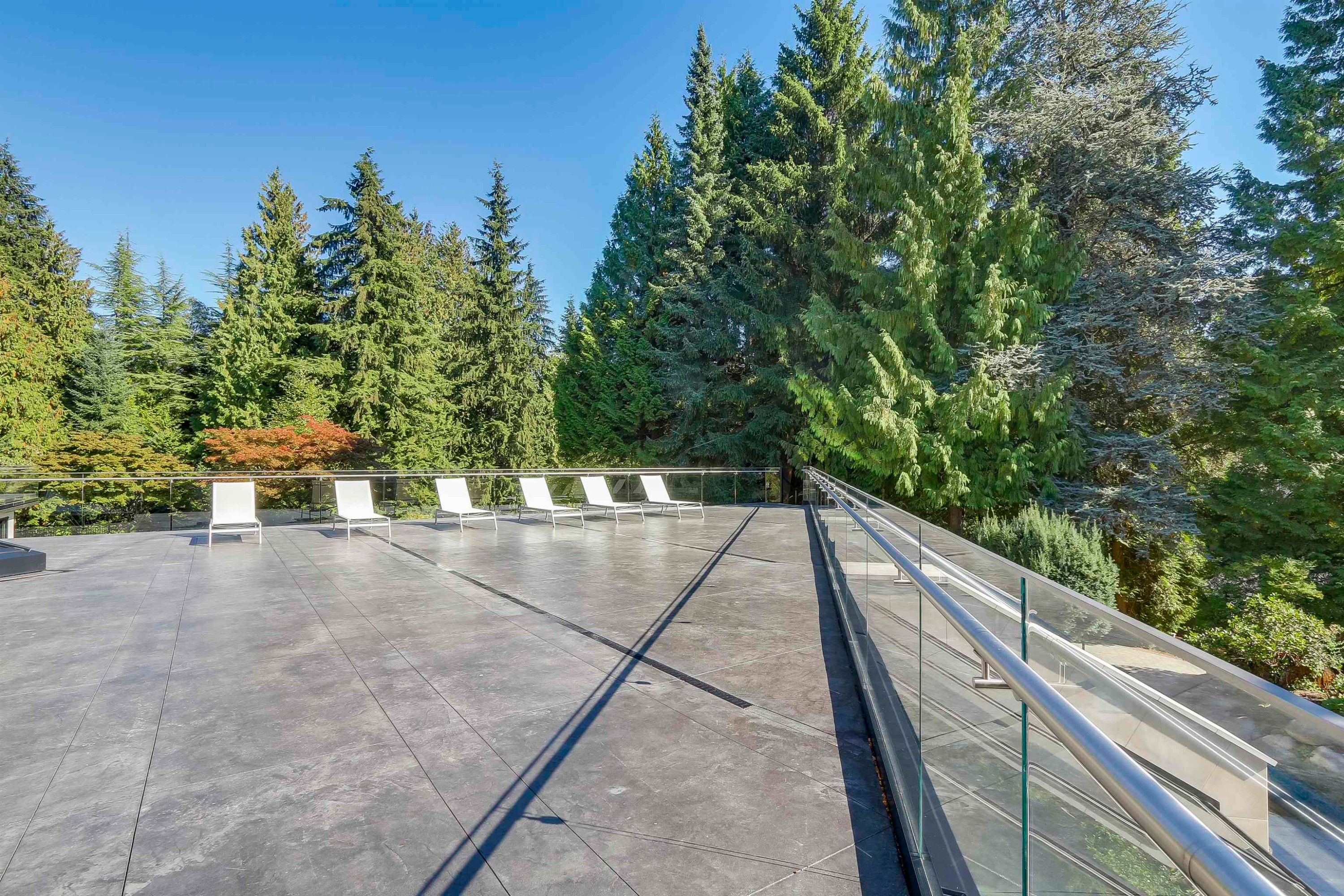 1243 Chartwell Place, West Vancouver, BC