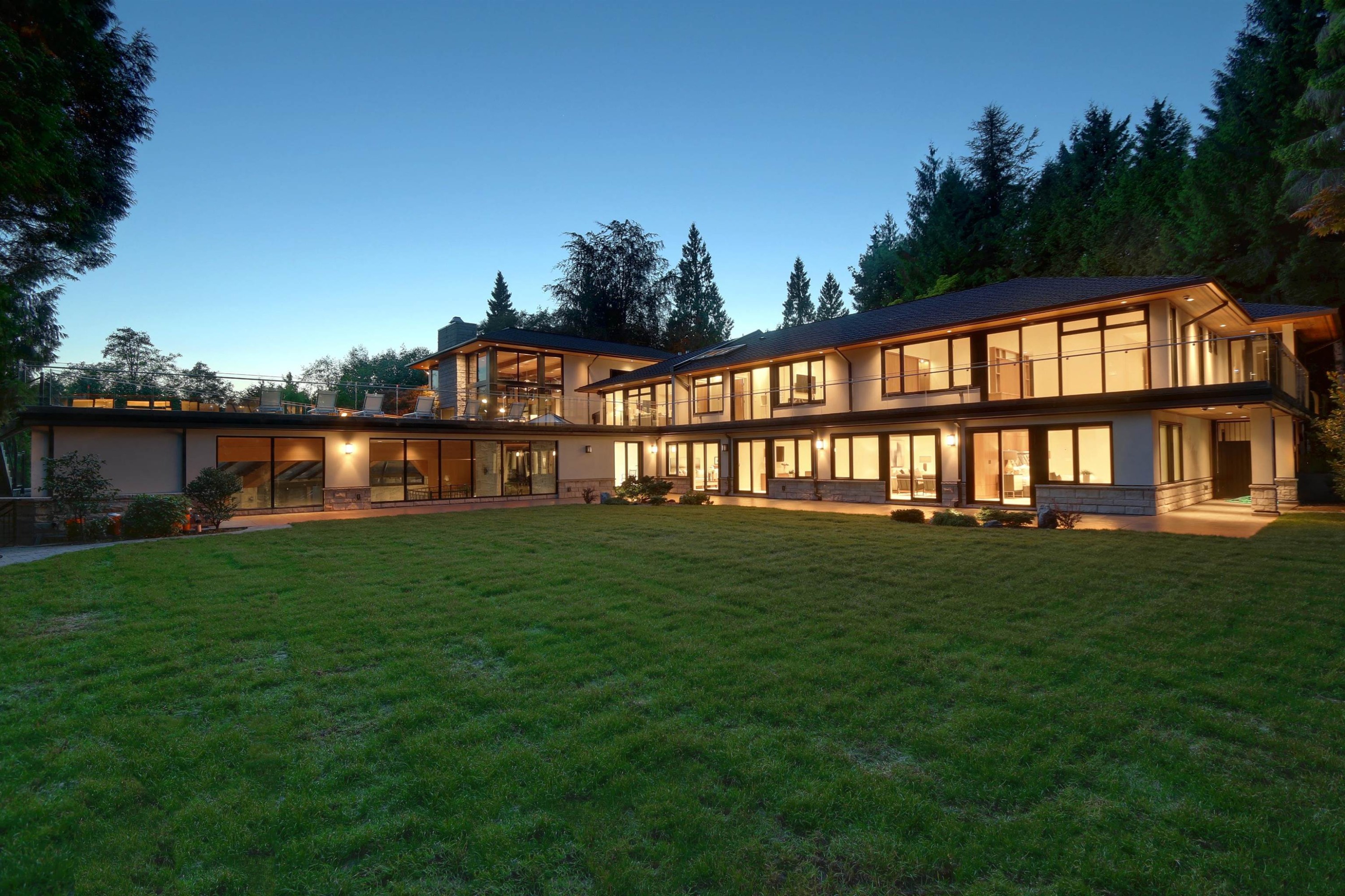 1243 Chartwell Place, West Vancouver, BC