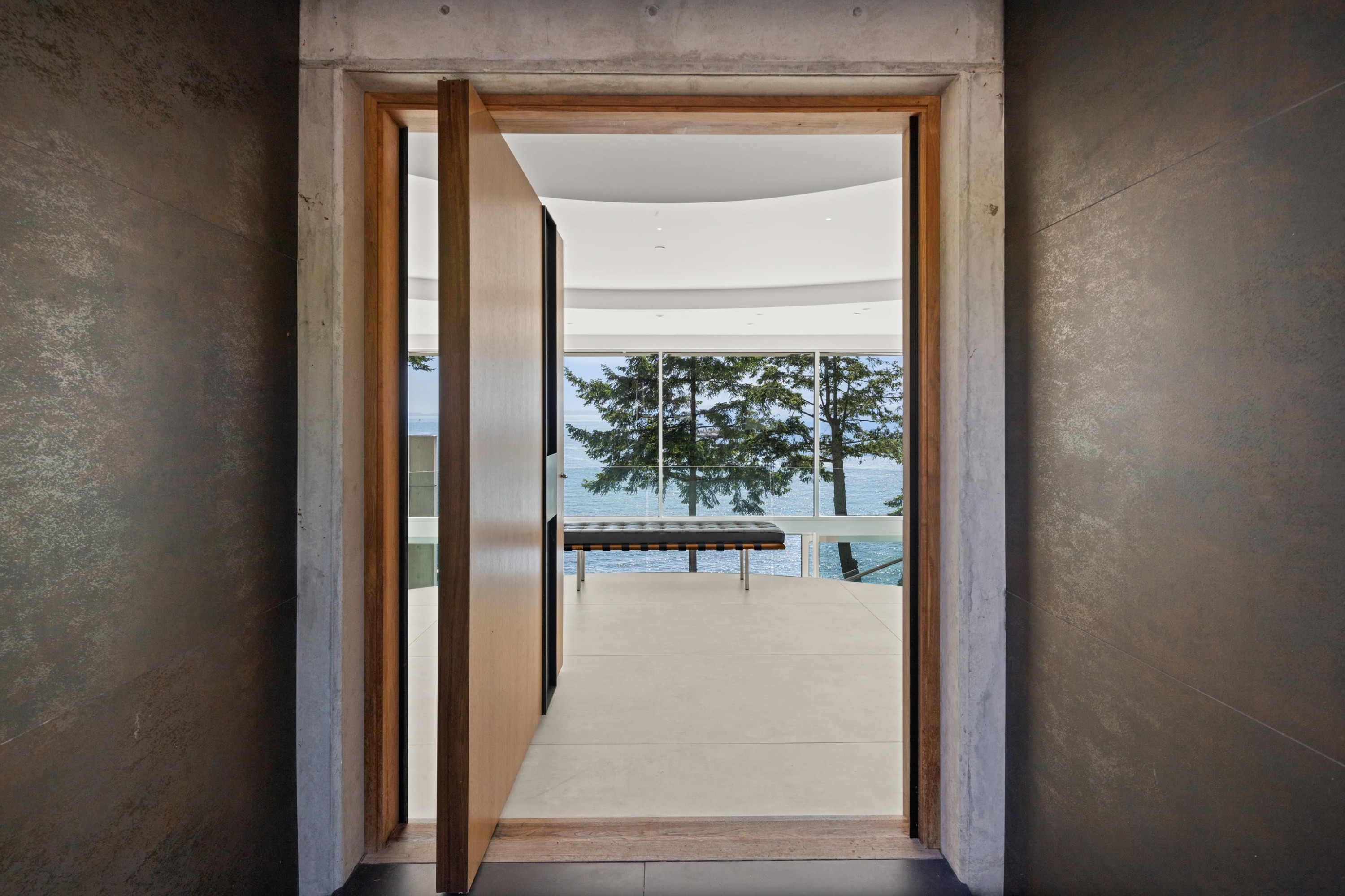 5225 Gulf Place, West Vancouver, BC