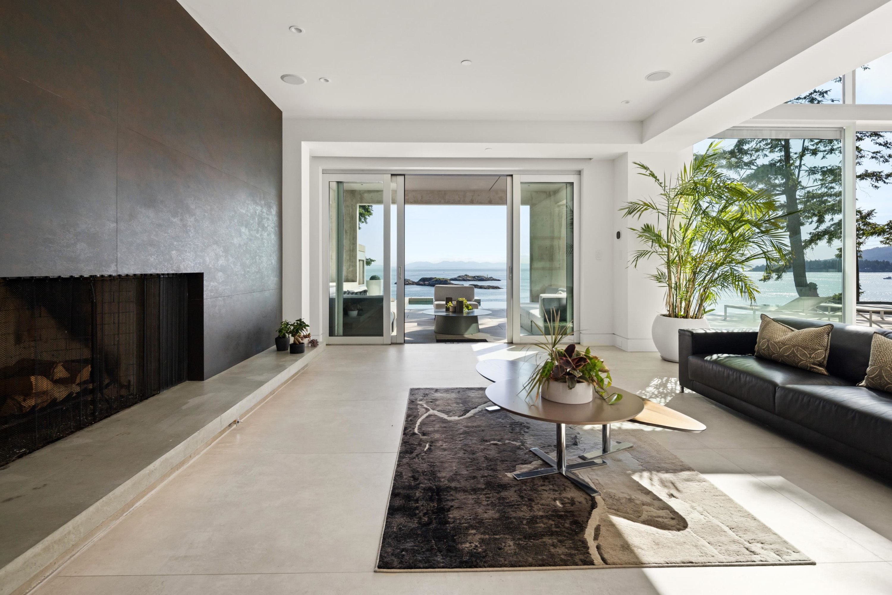 5225 Gulf Place, West Vancouver, BC