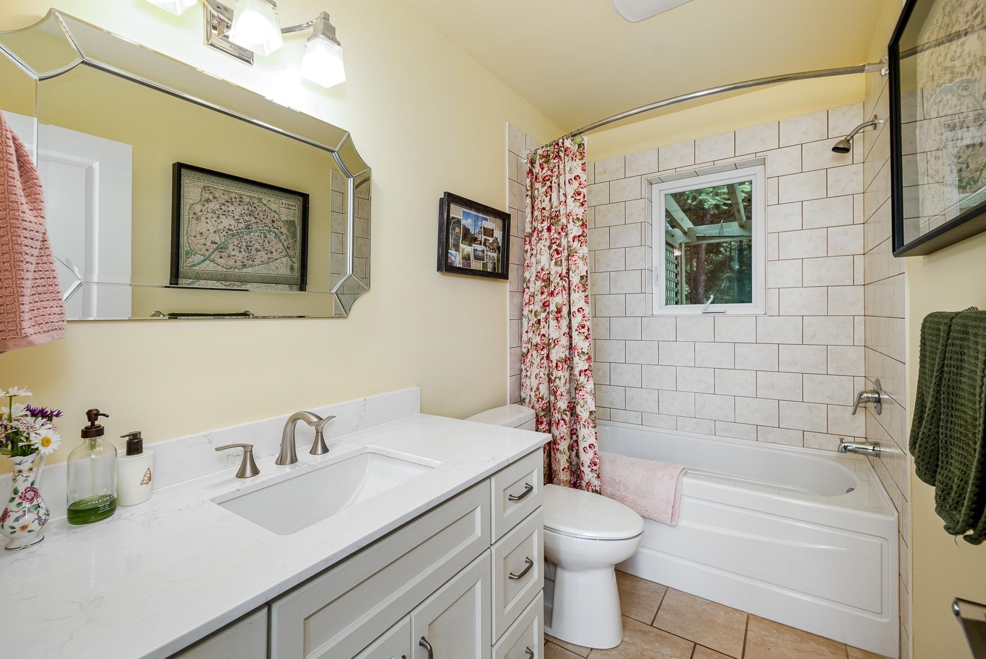 423 Felix Jack Road, Mayne Island, BC