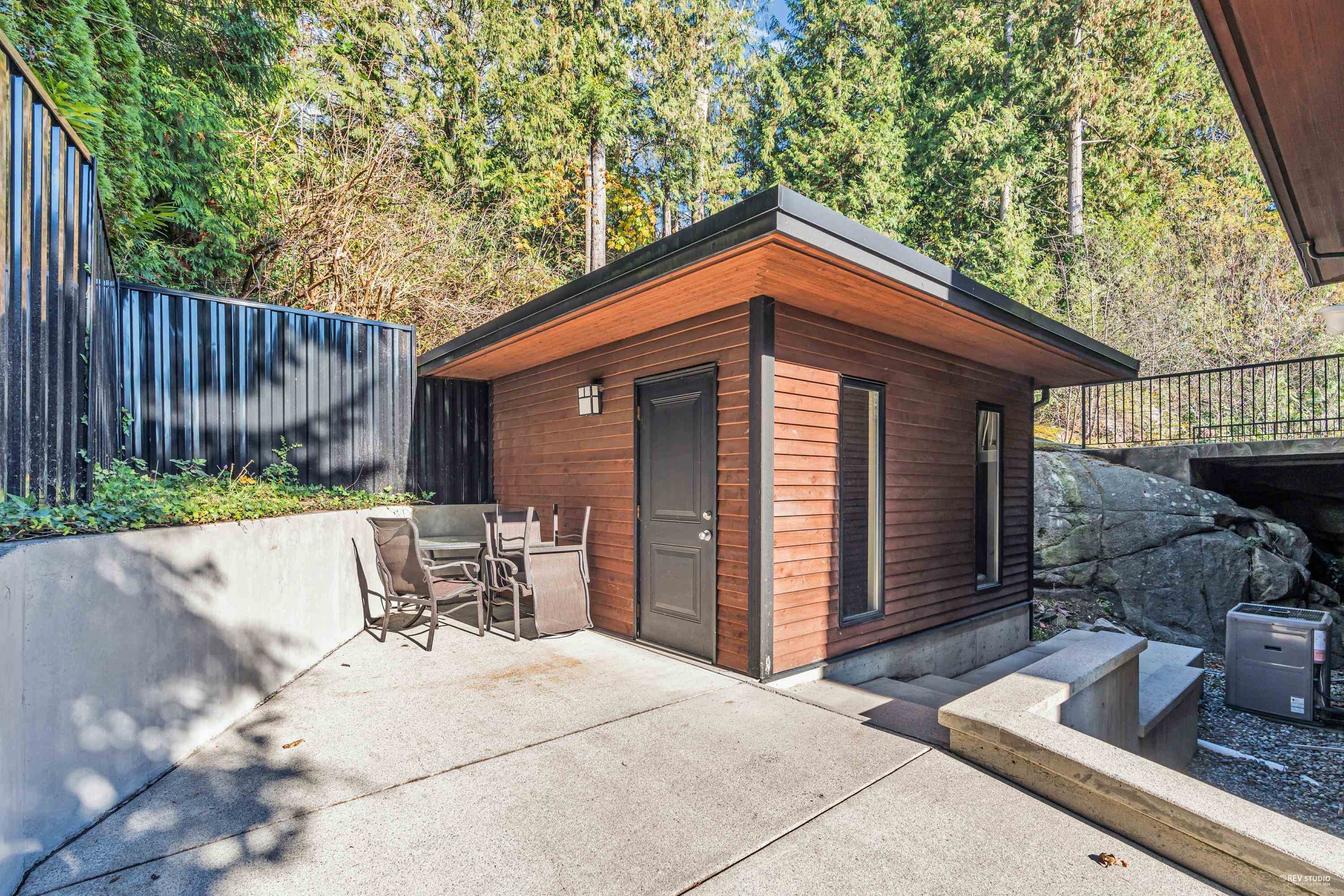 4742 Caulfeild Drive, West Vancouver, BC