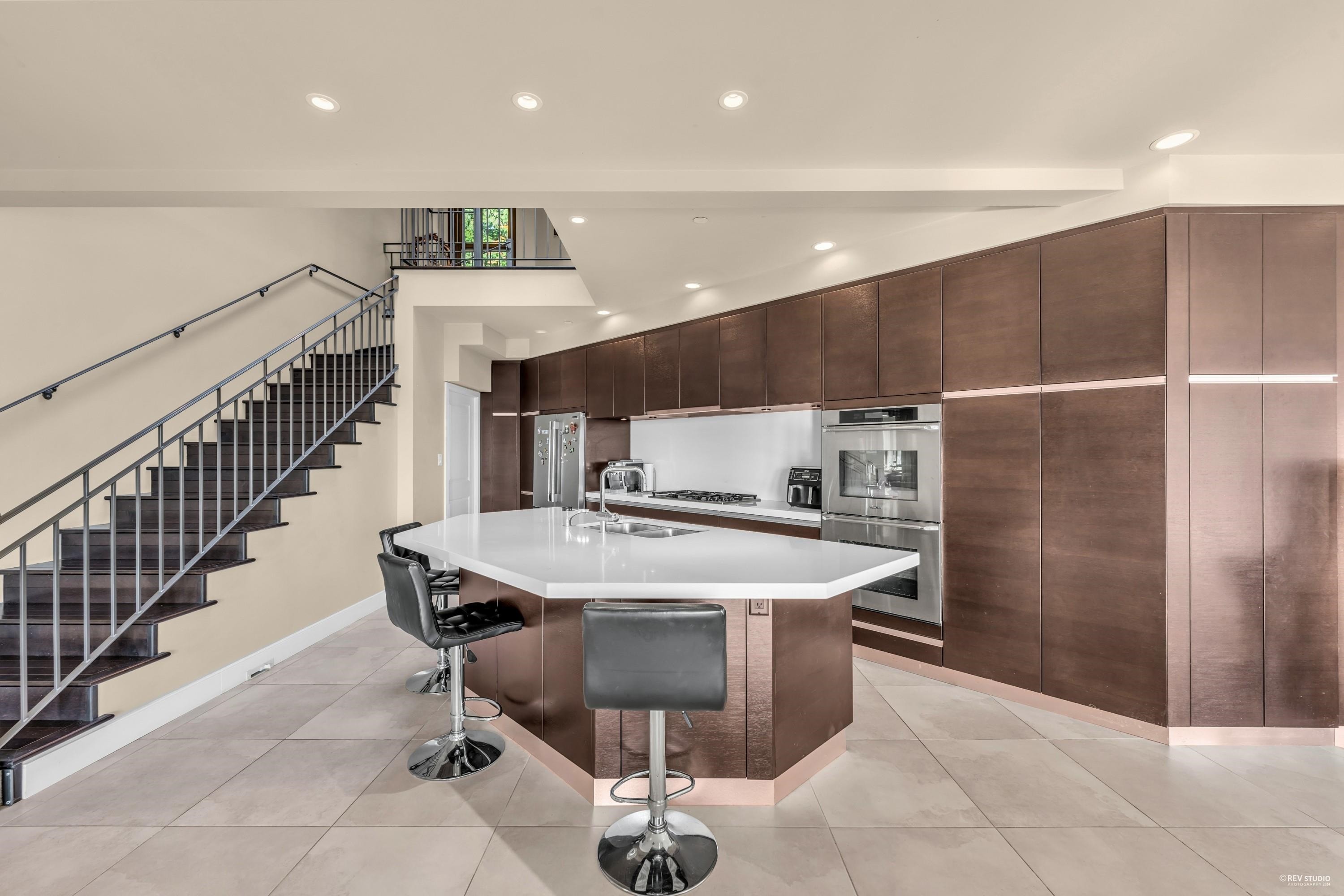 4742 Caulfeild Drive, West Vancouver, BC