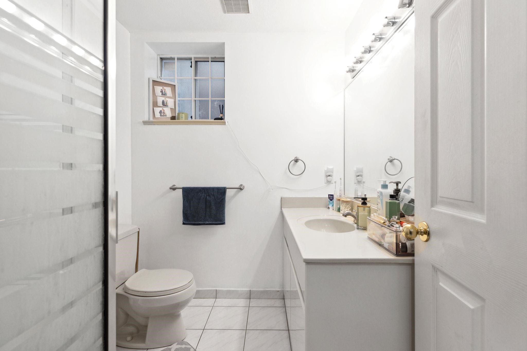 6908 Dawson Street, Vancouver, BC