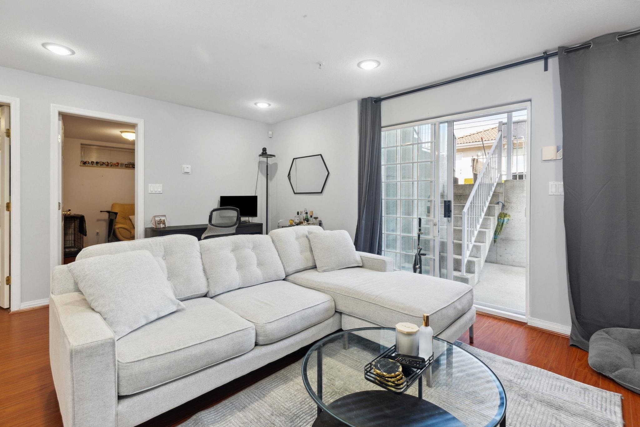 6908 Dawson Street, Vancouver, BC