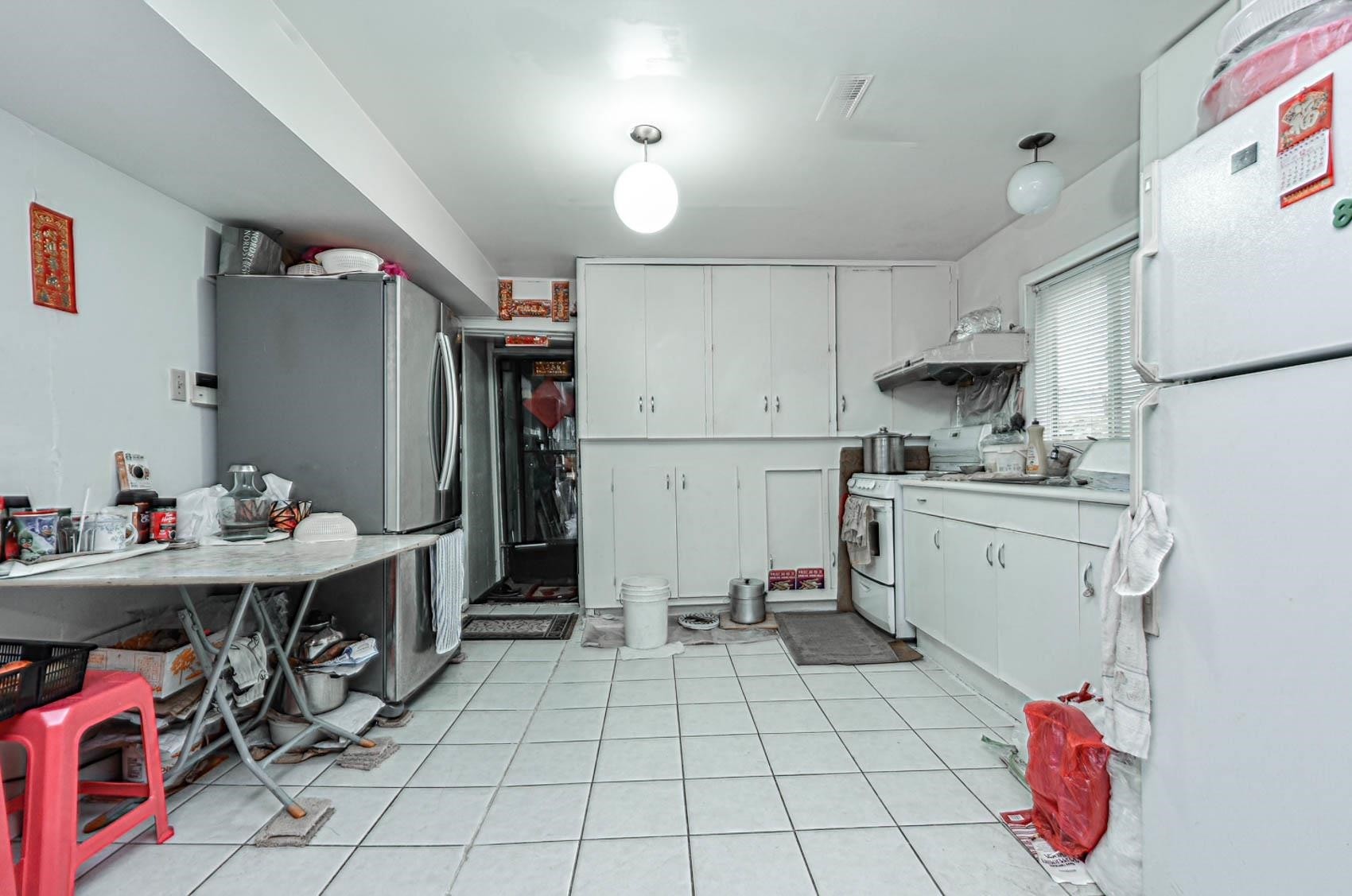 6021 Commercial Street, Vancouver, BC