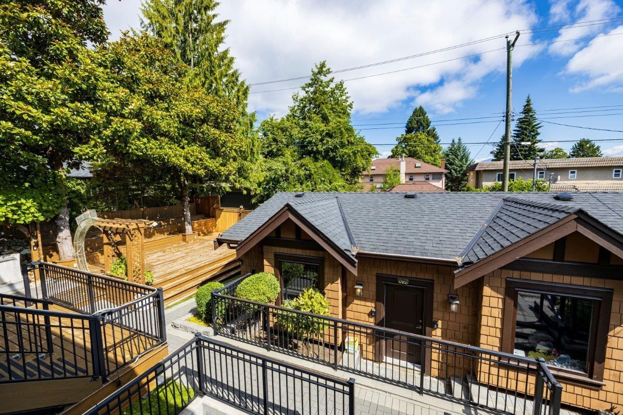 2351 34Th Avenue W, Vancouver, BC