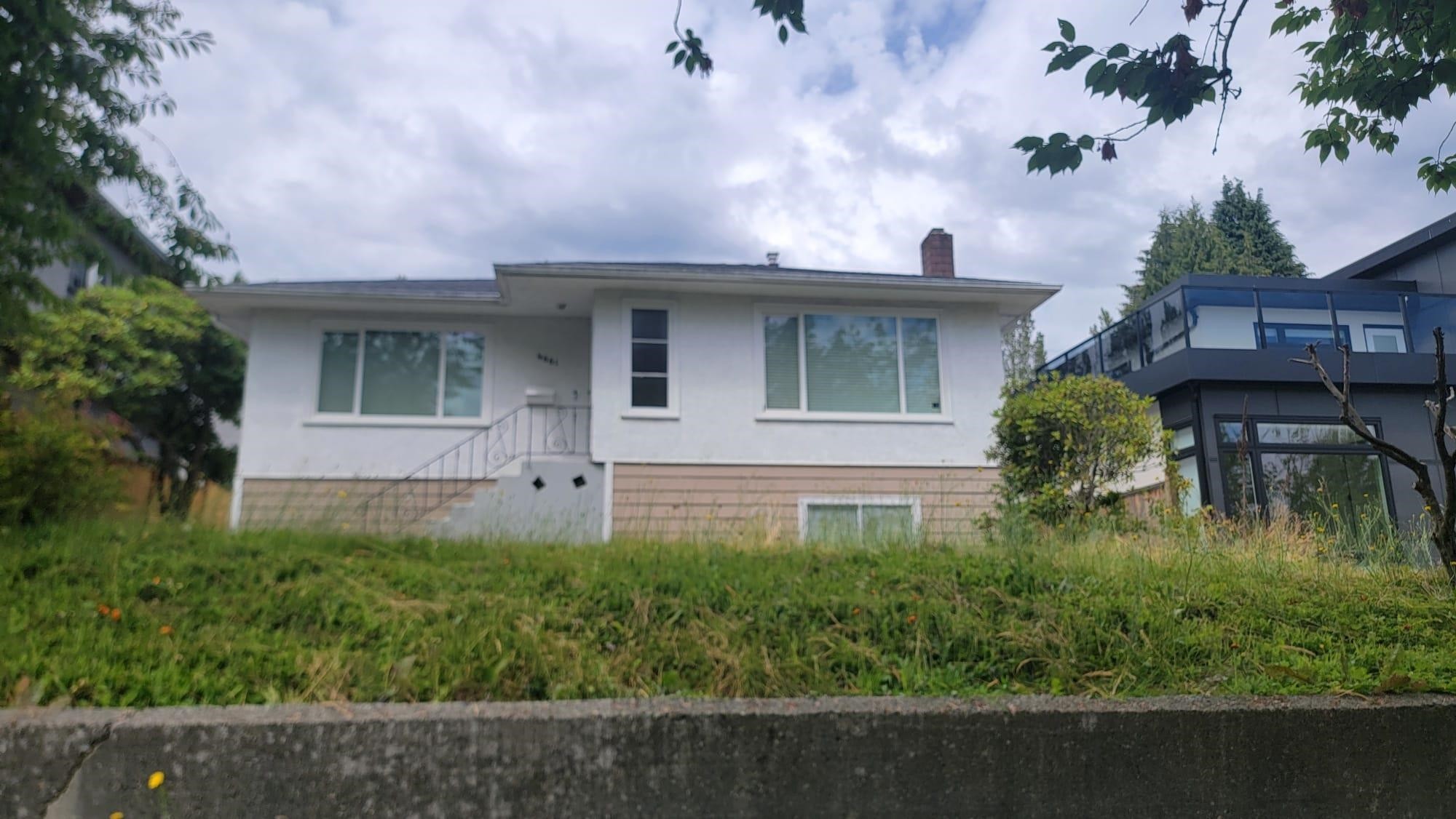 4661 Napier Street, Burnaby, BC