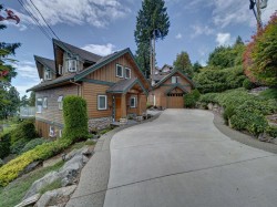481 Central Avenue Gibsons, BC V0N 1V1