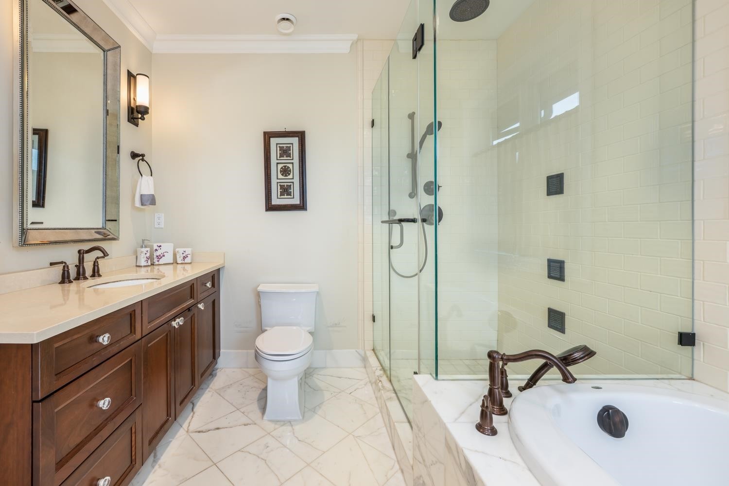 4022 30Th Avenue W, Vancouver, BC